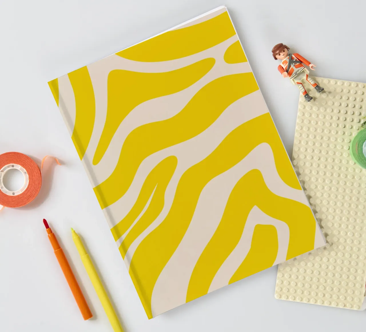 Linee astratte - giallo e crema diario da Wackapacka