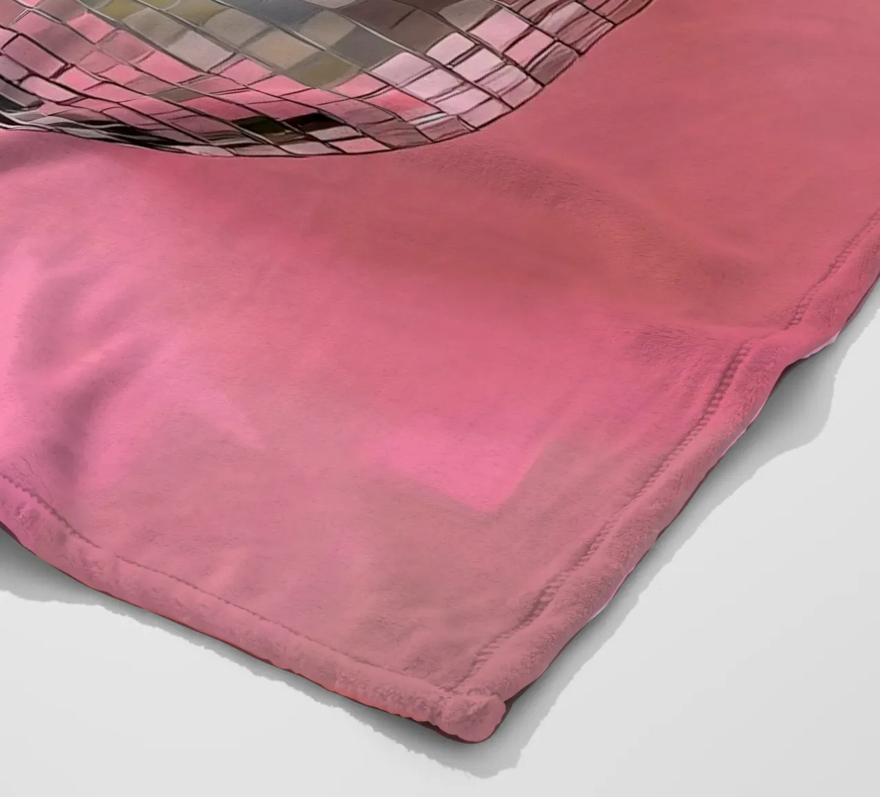 Disco Ball argento su rosa coperta in pile da IamHomeStudio