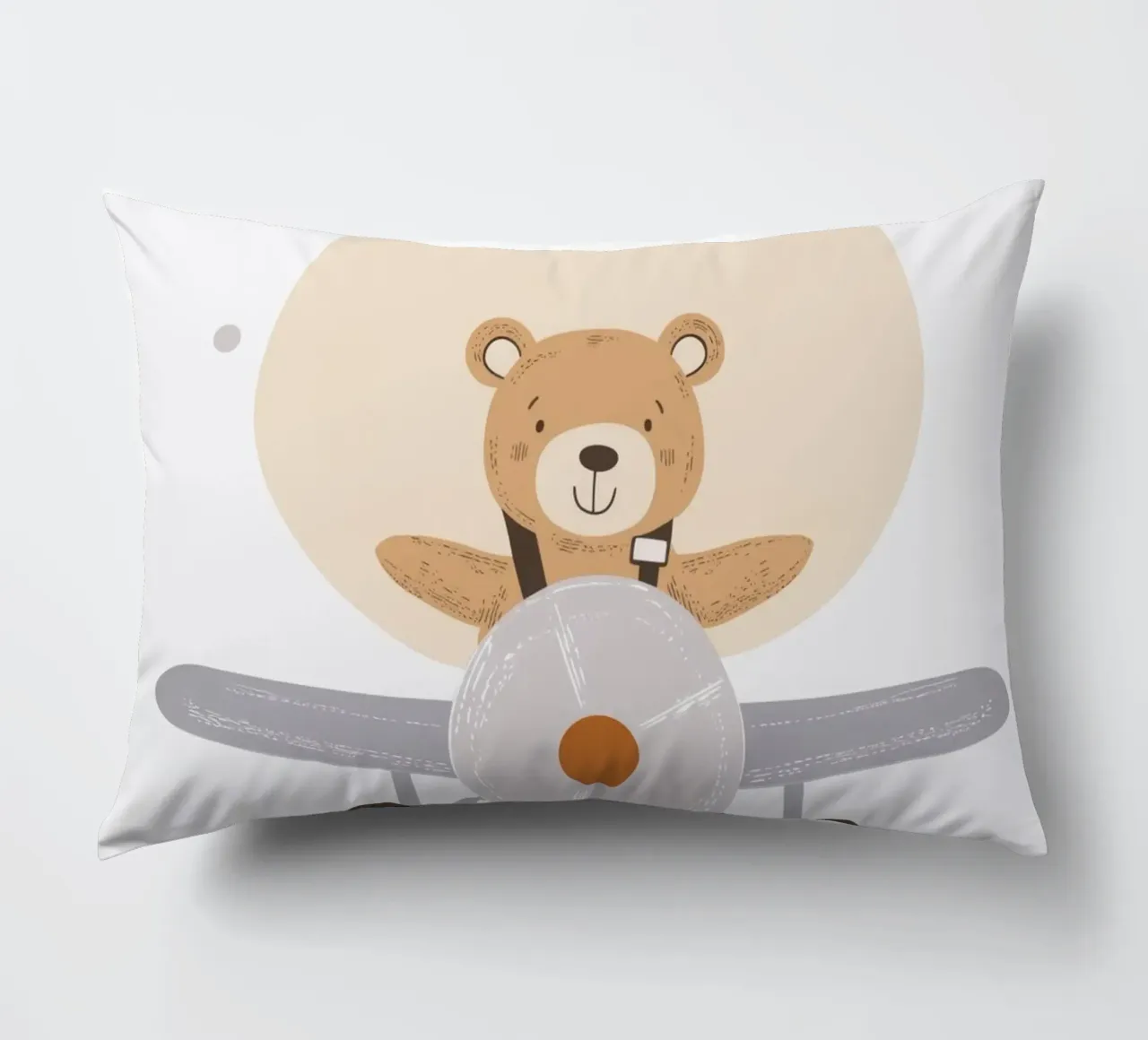 Orso che vola su un aereo, illustrazione di un pilota, stampa per la cameretta di un bambino cuscino da Little Lola