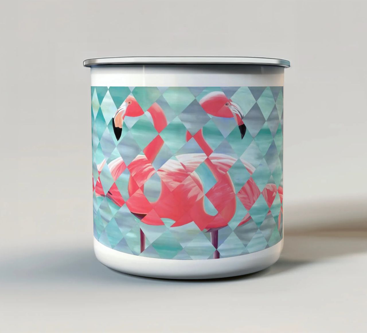 Flamingo tazza in smalto da Allison Chaplin