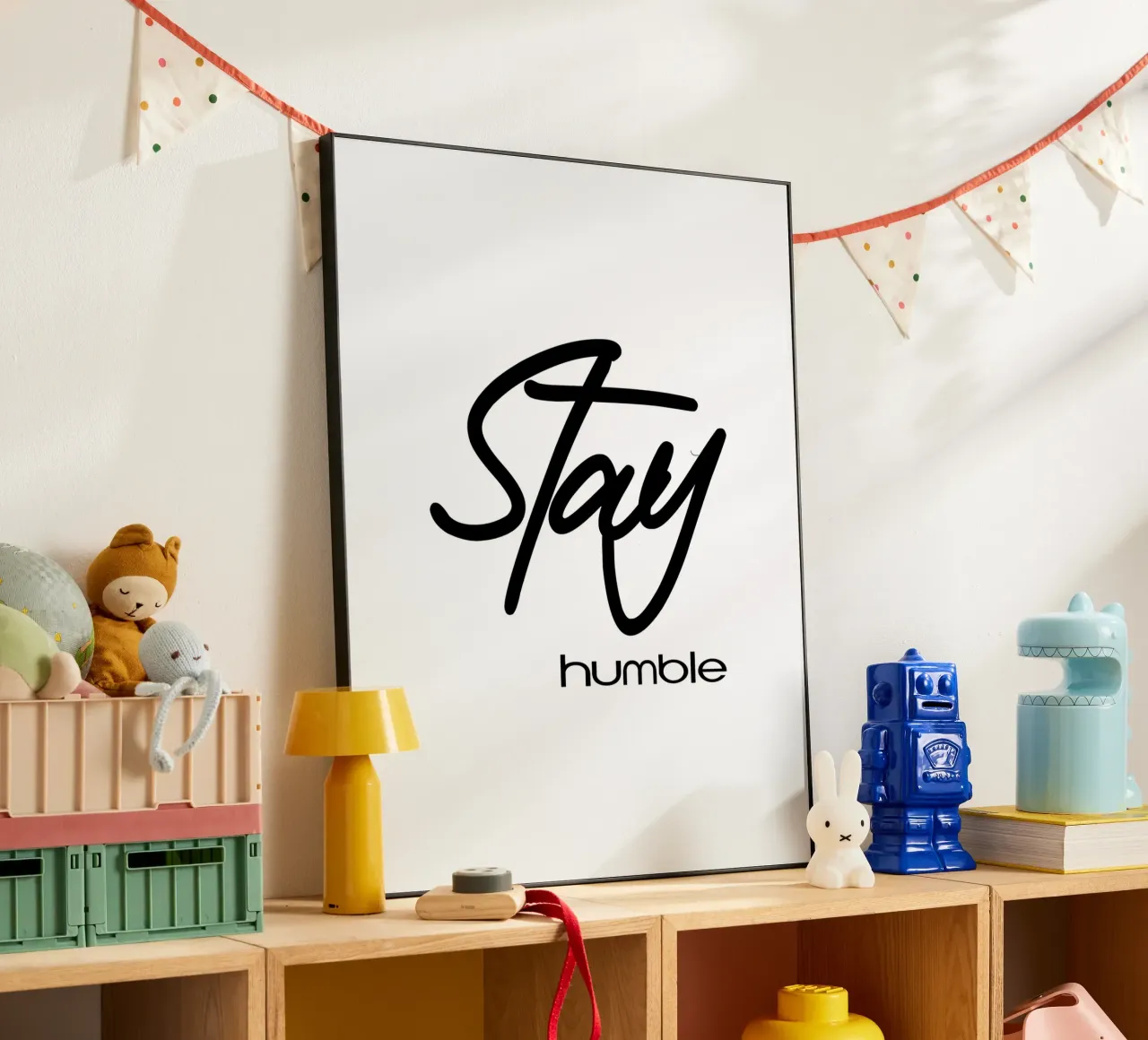 Rimanere umili Tipografia semplice alluminio dibond da YV TYPOGRAPHY