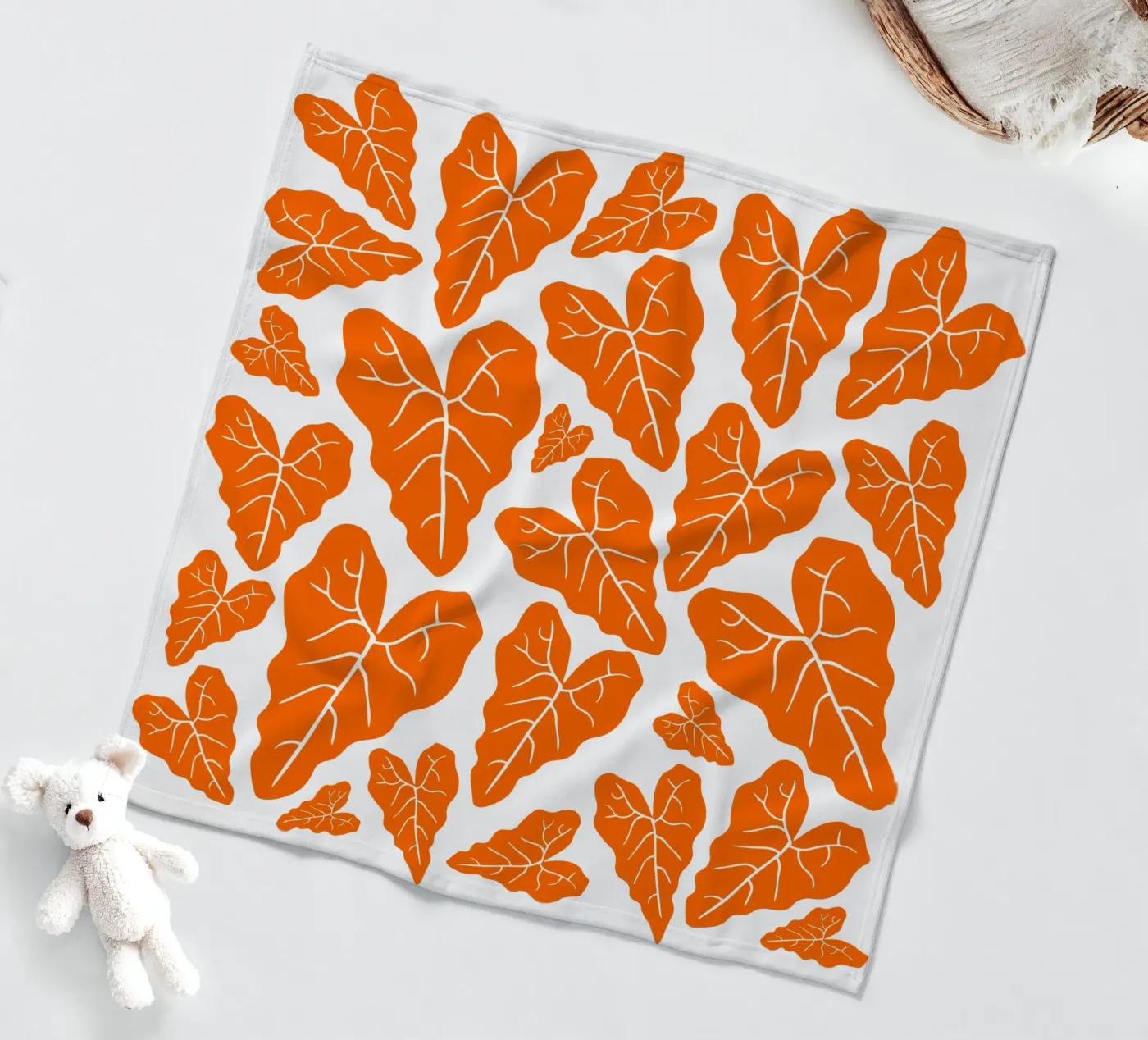 Orange leaves pattern fleecedeken van baobabprintstore