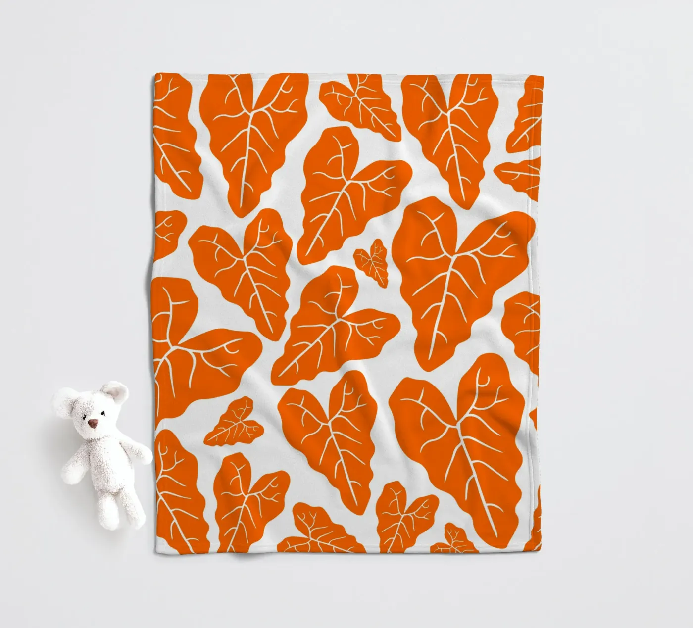 Orange leaves pattern Fleecedecke von baobabprintstore