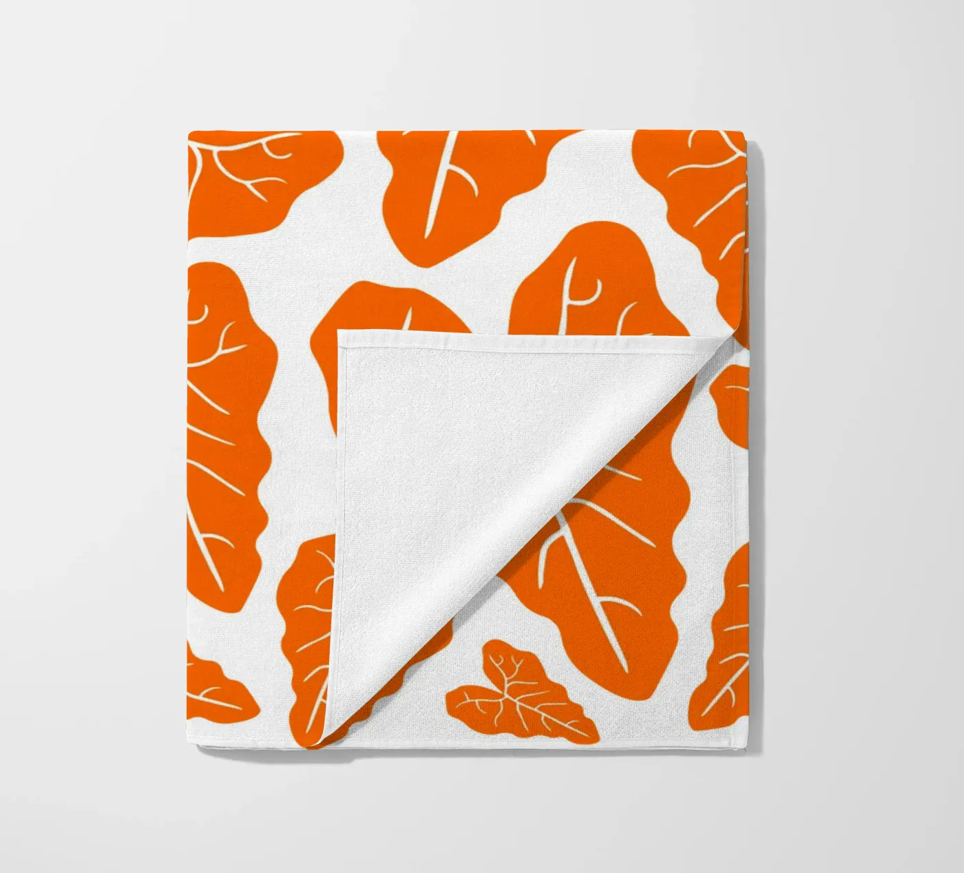 Orange leaves pattern strandhanddoek van baobabprintstore