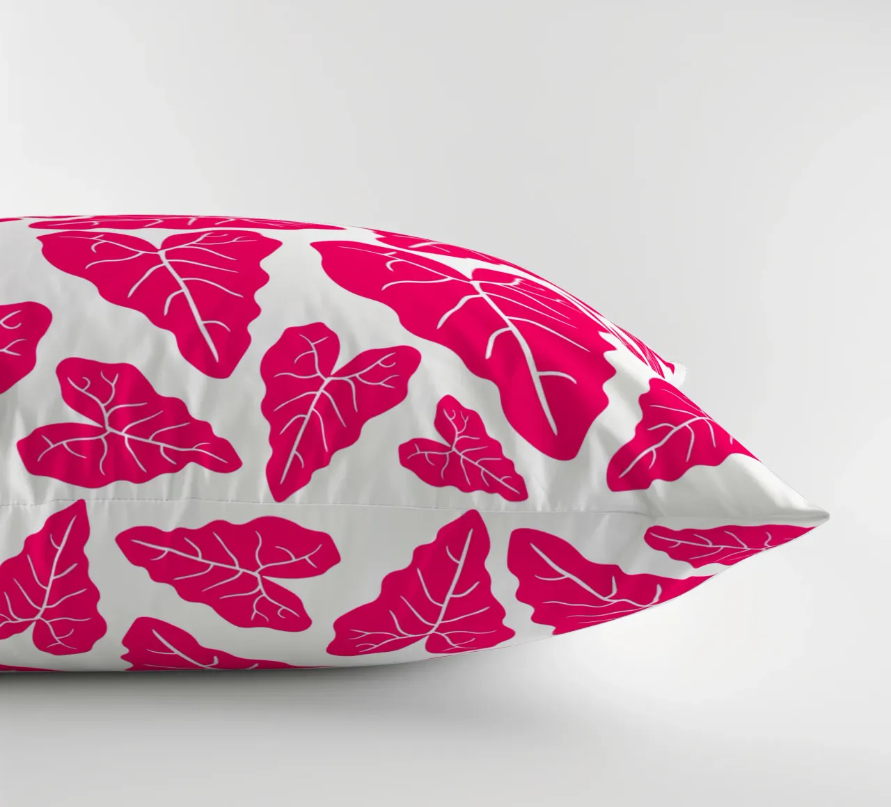Pink leaves pattern cuscino da baobabprintstore