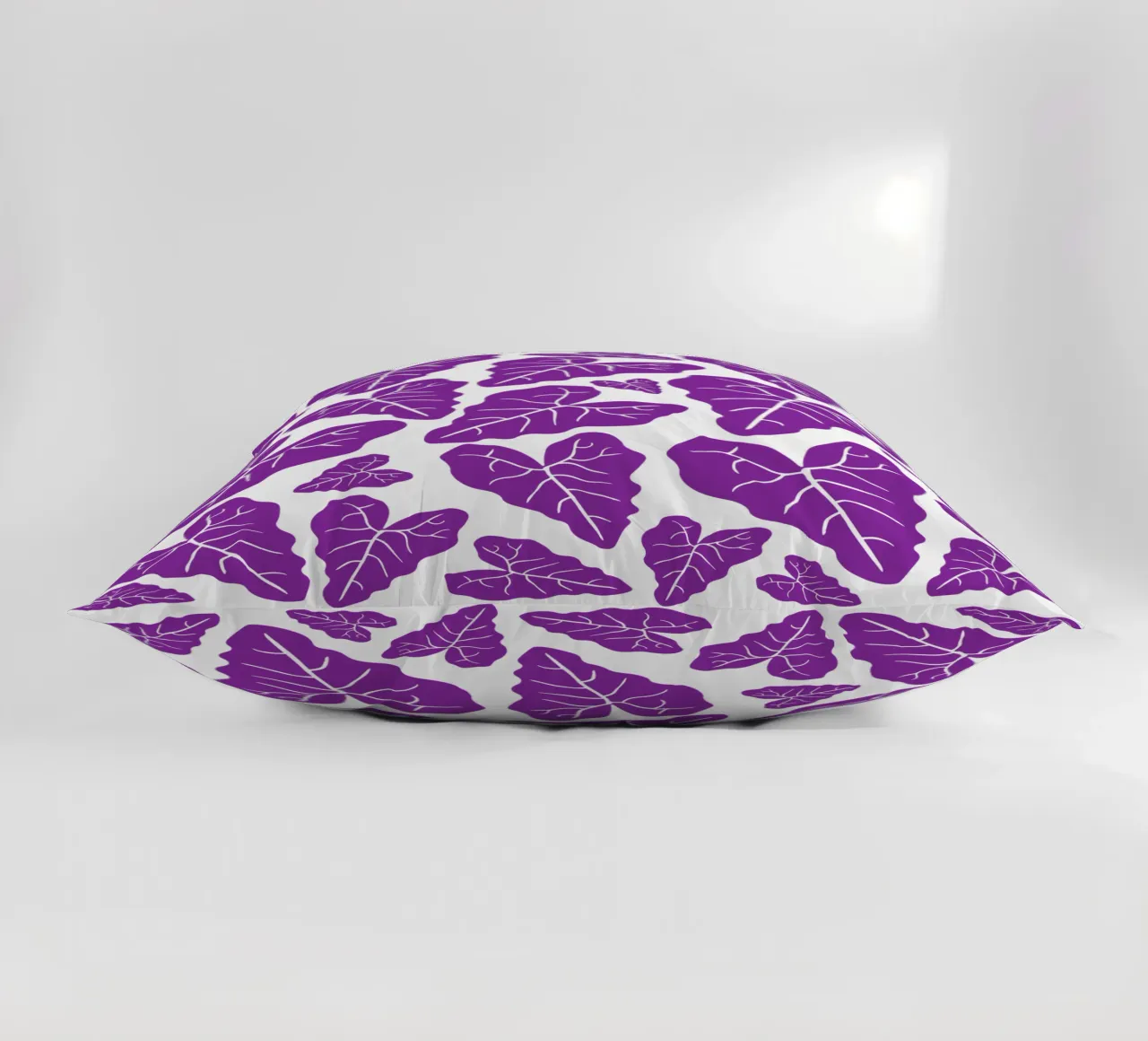 Purple leaves pattern cuscino da baobabprintstore