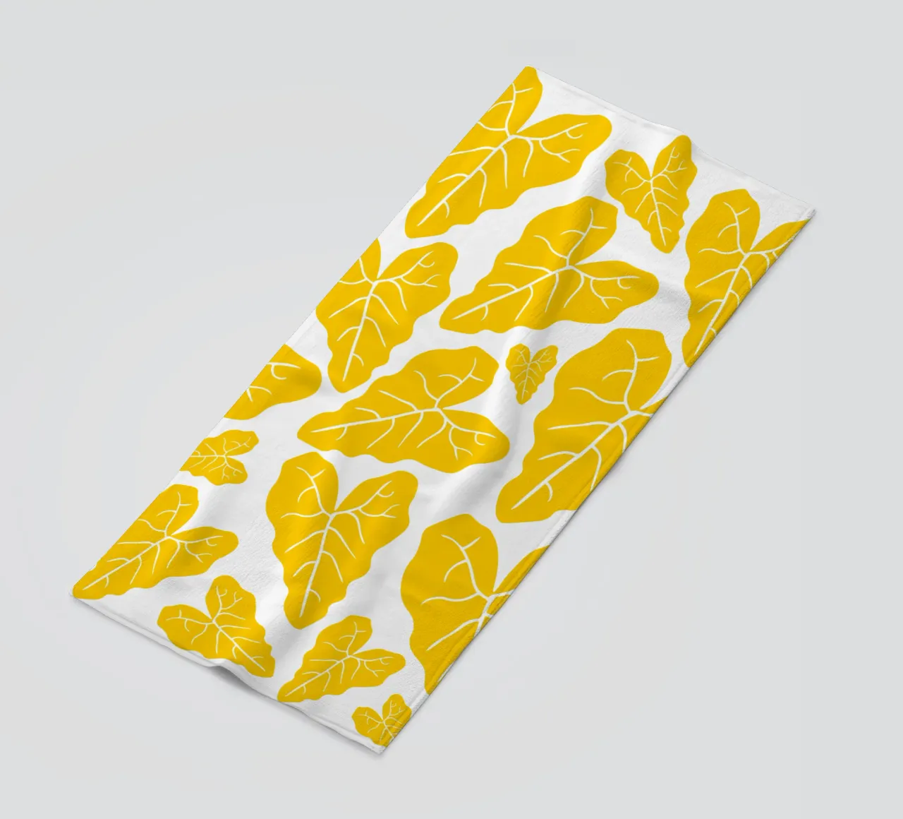 Yellow leaves pattern toalla de playa de baobabprintstore