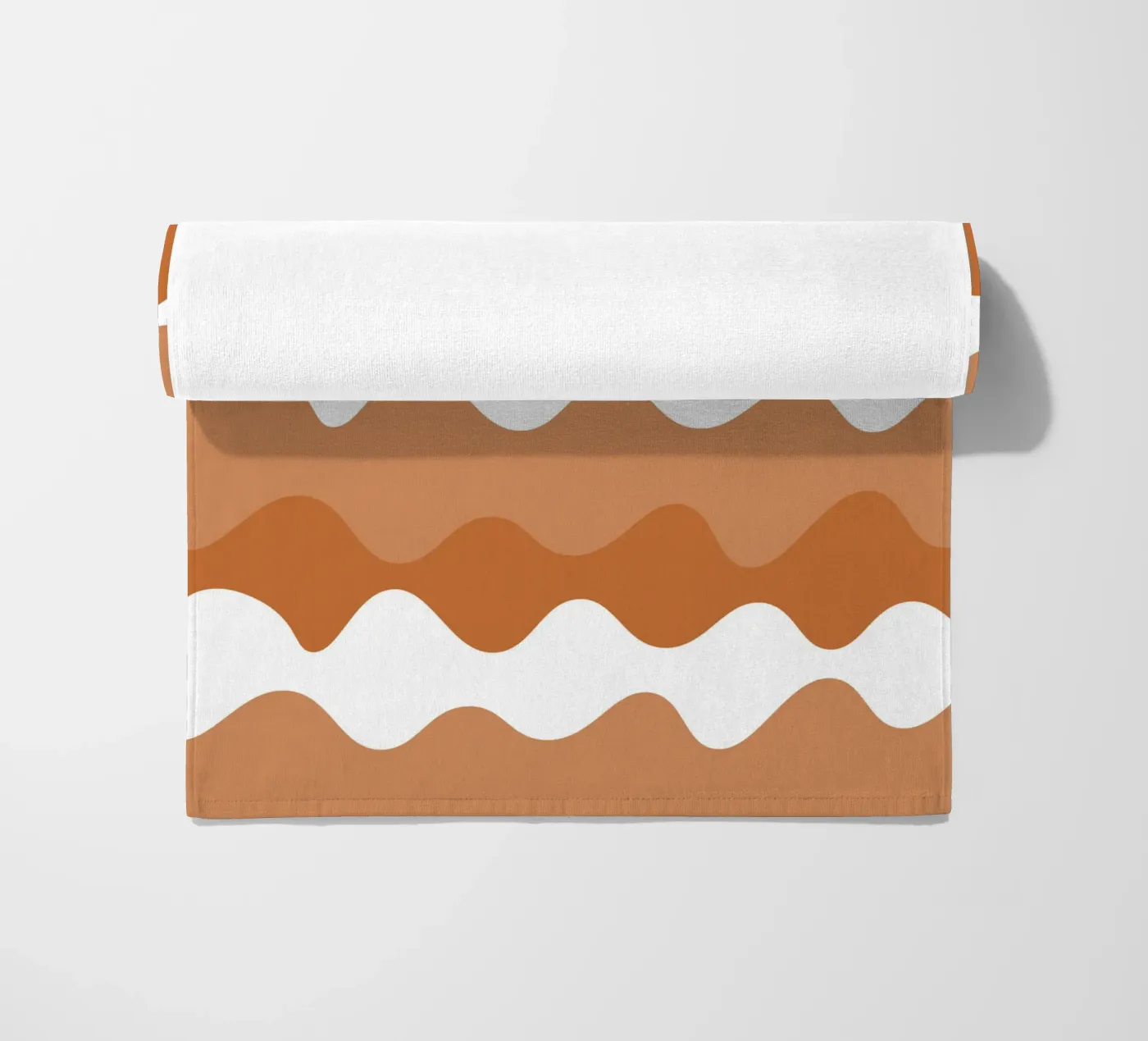 Brown horizontal wavy gradient strandhanddoek van baobabprintstore