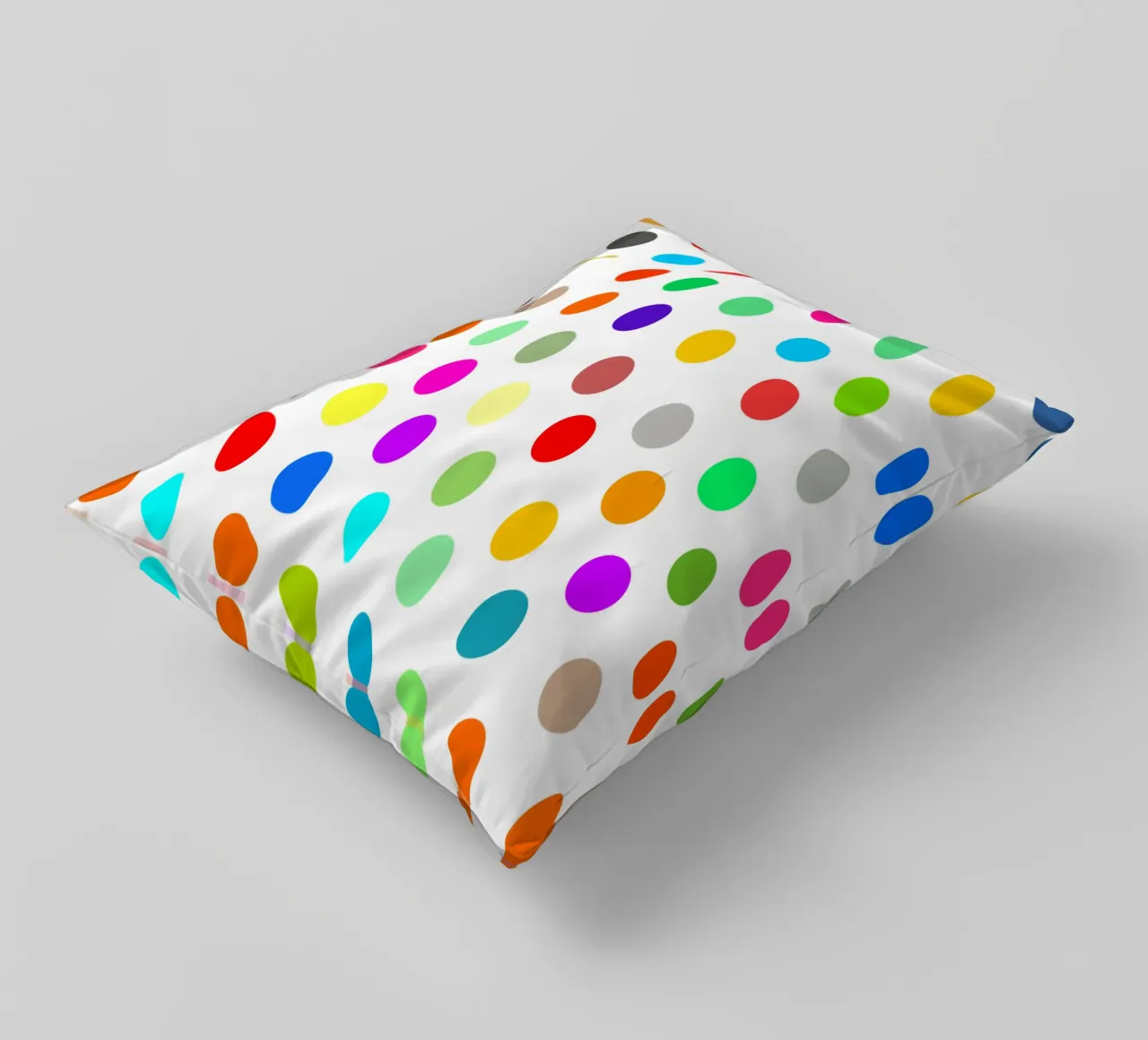 Bright polka dot pattern cuscino da baobabprintstore