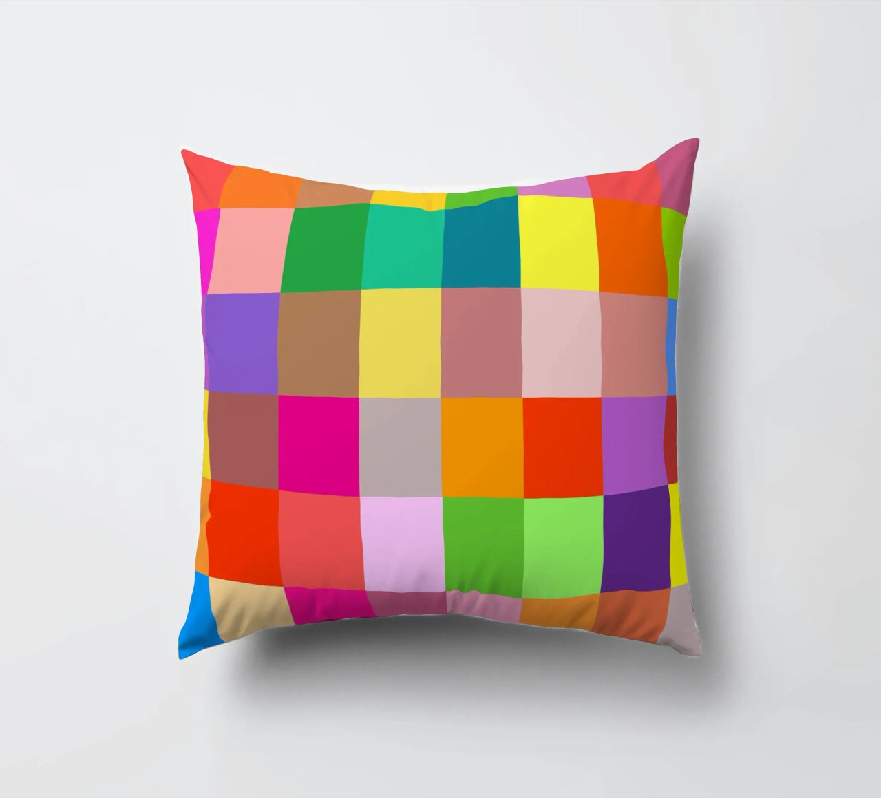 Colorful retro squares pattern cuscino da baobabprintstore