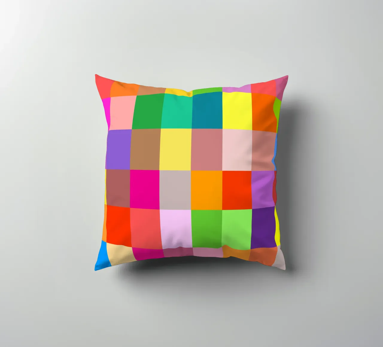 Colorful retro squares pattern cojín de baobabprintstore
