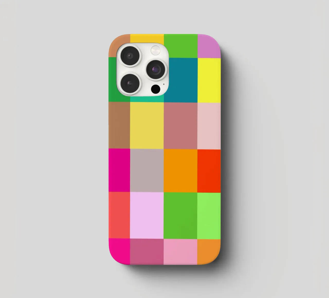 Colorful retro squares pattern cover iphone da baobabprintstore