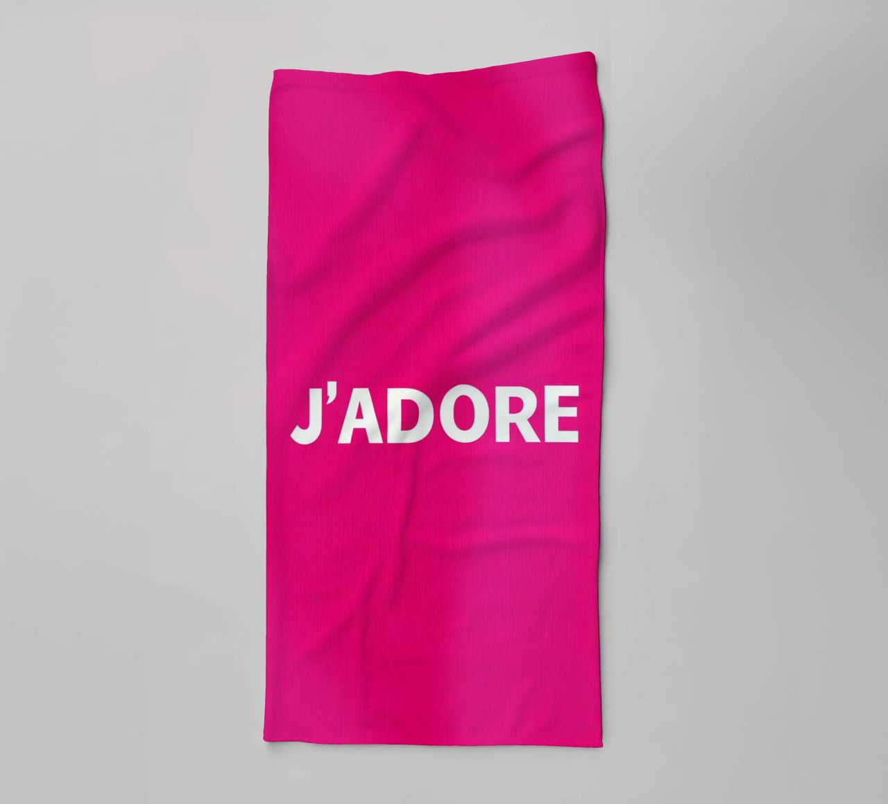 Amo in rosa asciugamano da bagno da Carinaprint
