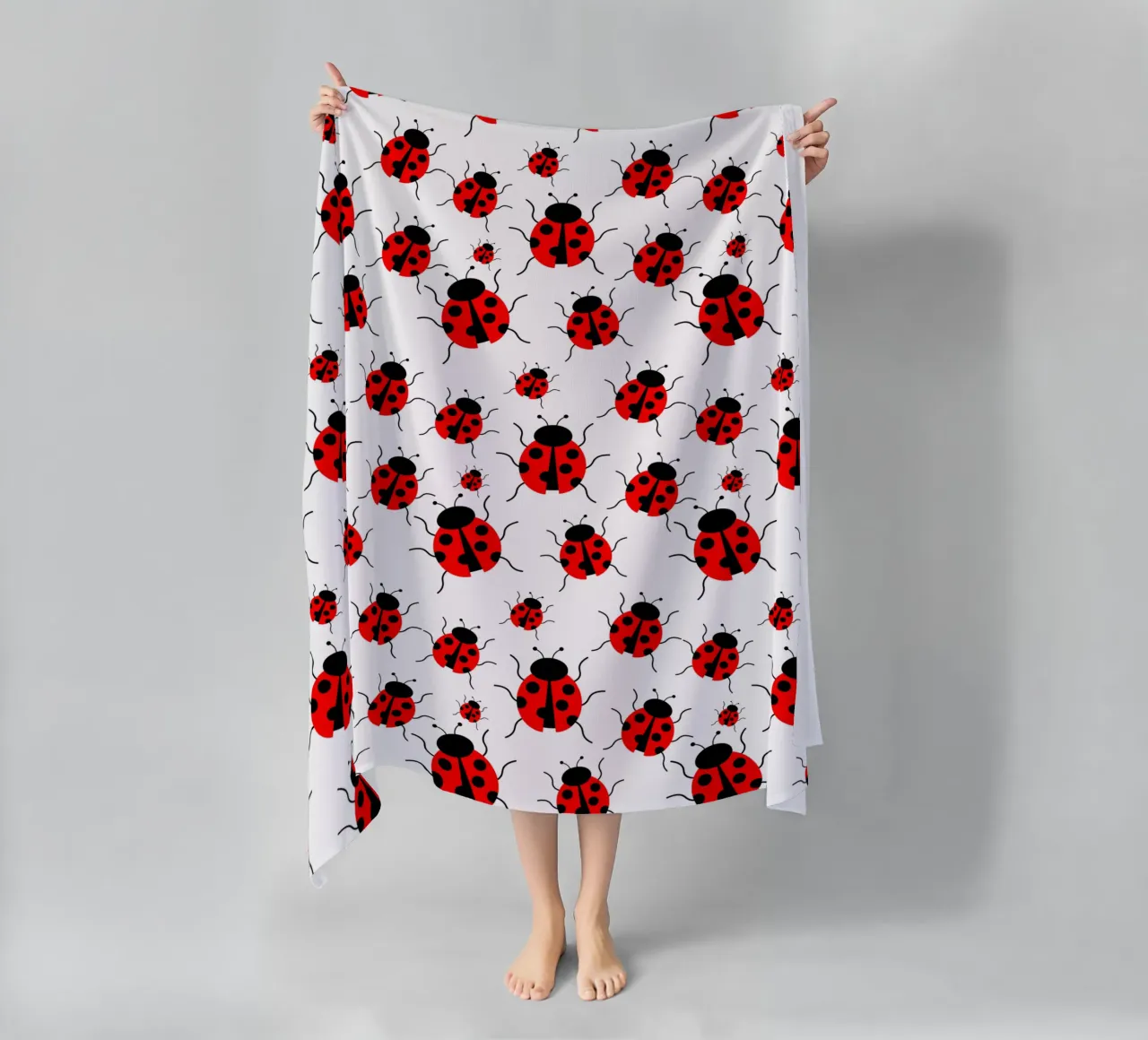 Ladybugs pattern telo mare da baobabprintstore