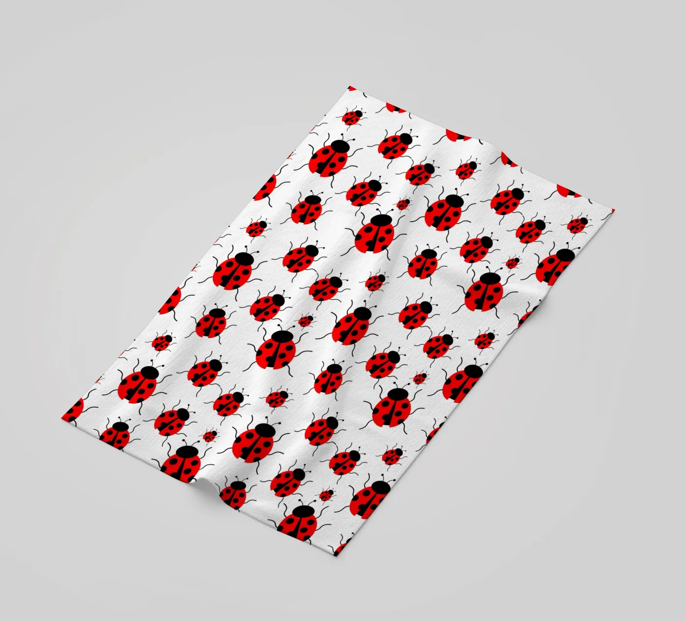 Ladybugs pattern strandhanddoek van baobabprintstore