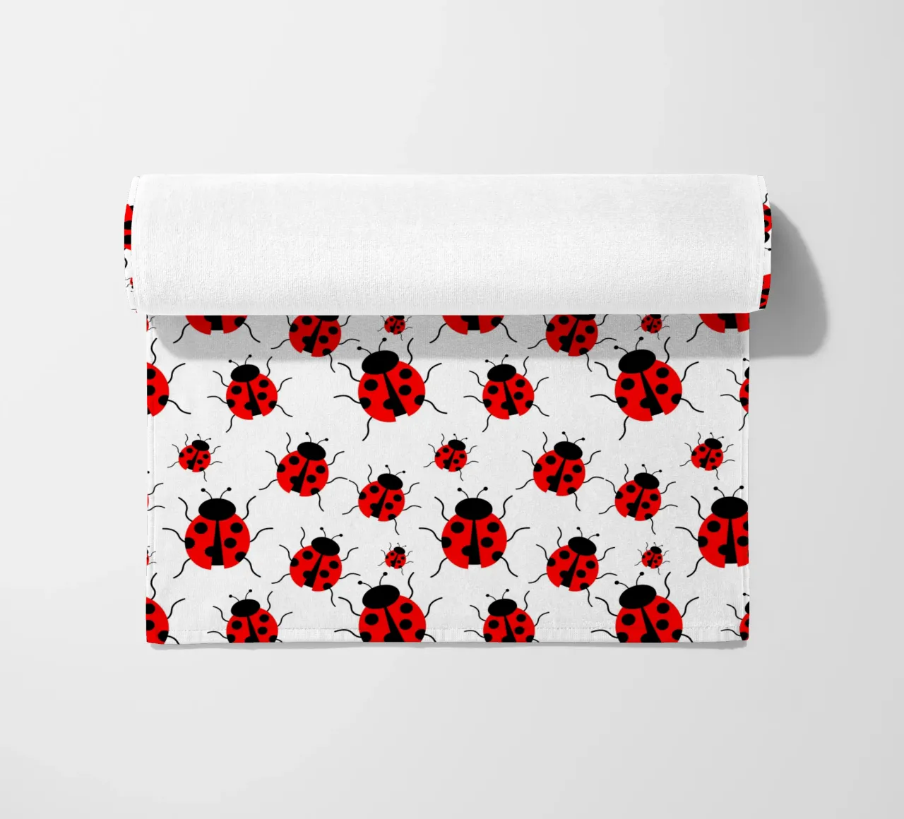 Ladybugs pattern telo mare da baobabprintstore