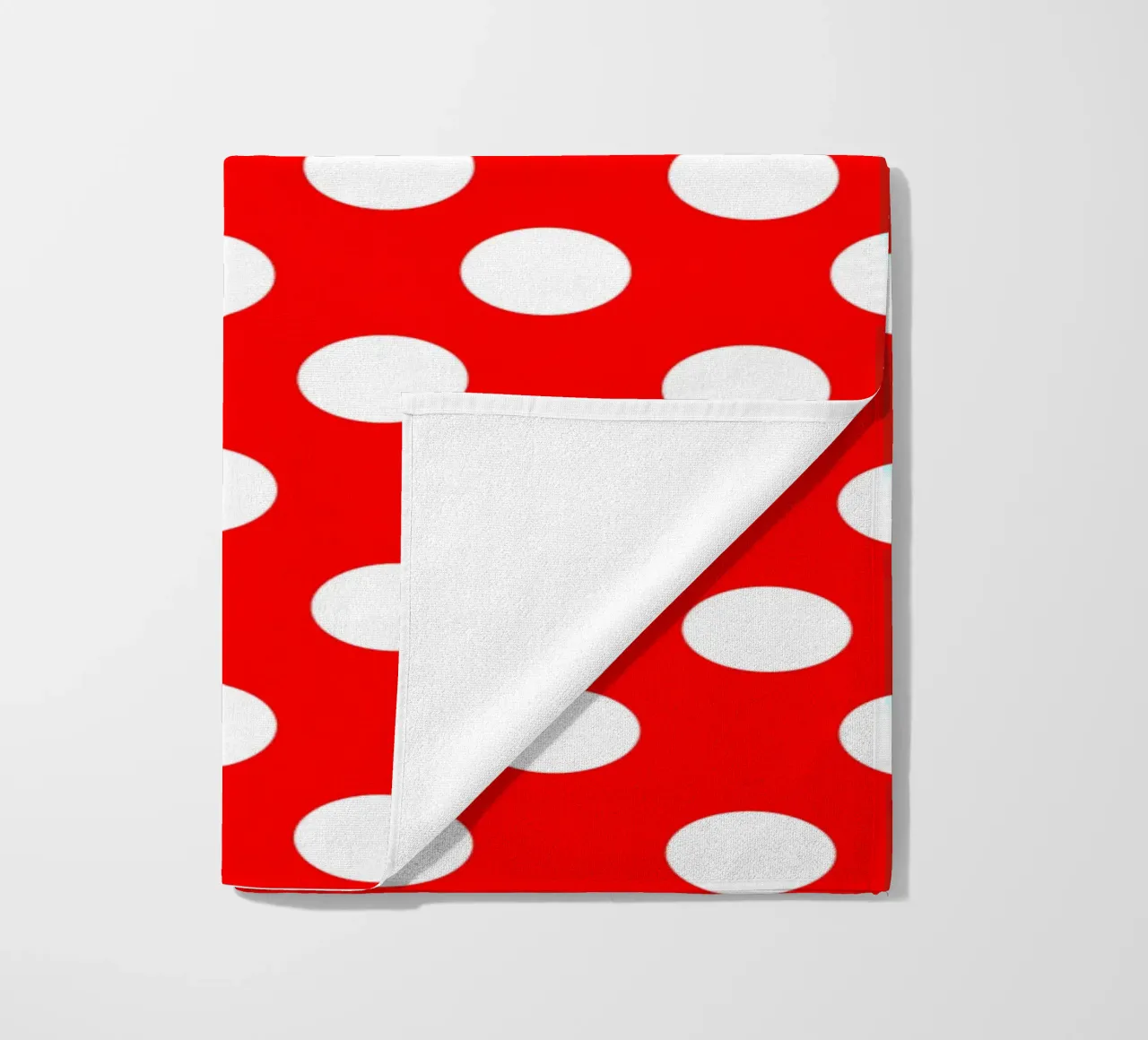 Red polka dots pattern telo mare da baobabprintstore