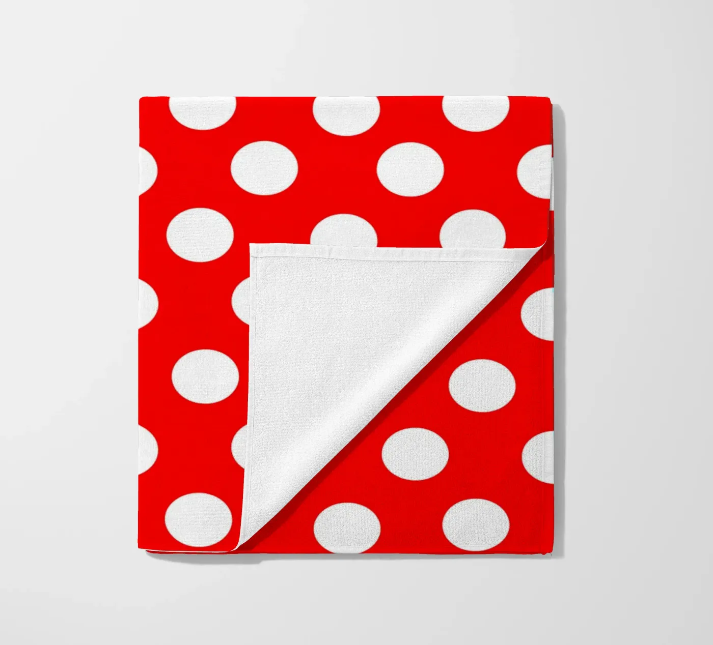 Red polka dots pattern telo mare da baobabprintstore