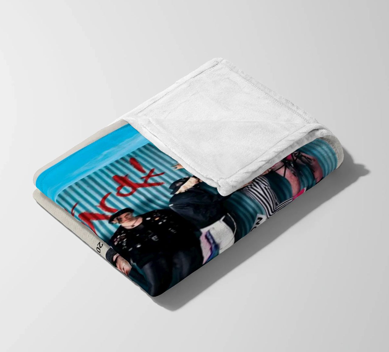 WEIRD! By YUNGBLUD 2020 coperta in pile da SoundStudio