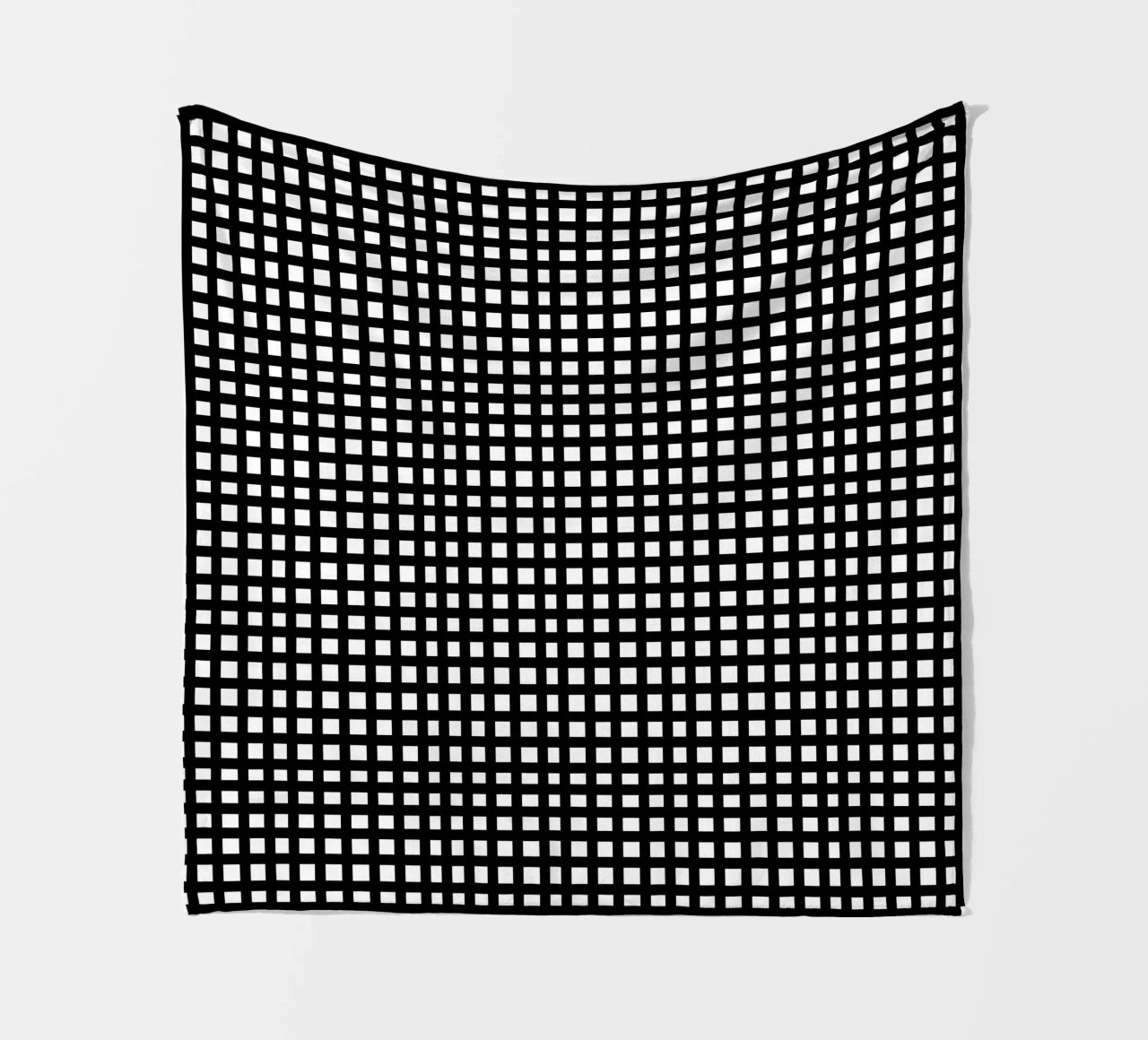 Black square mesh grid coperta in pile da baobabprintstore