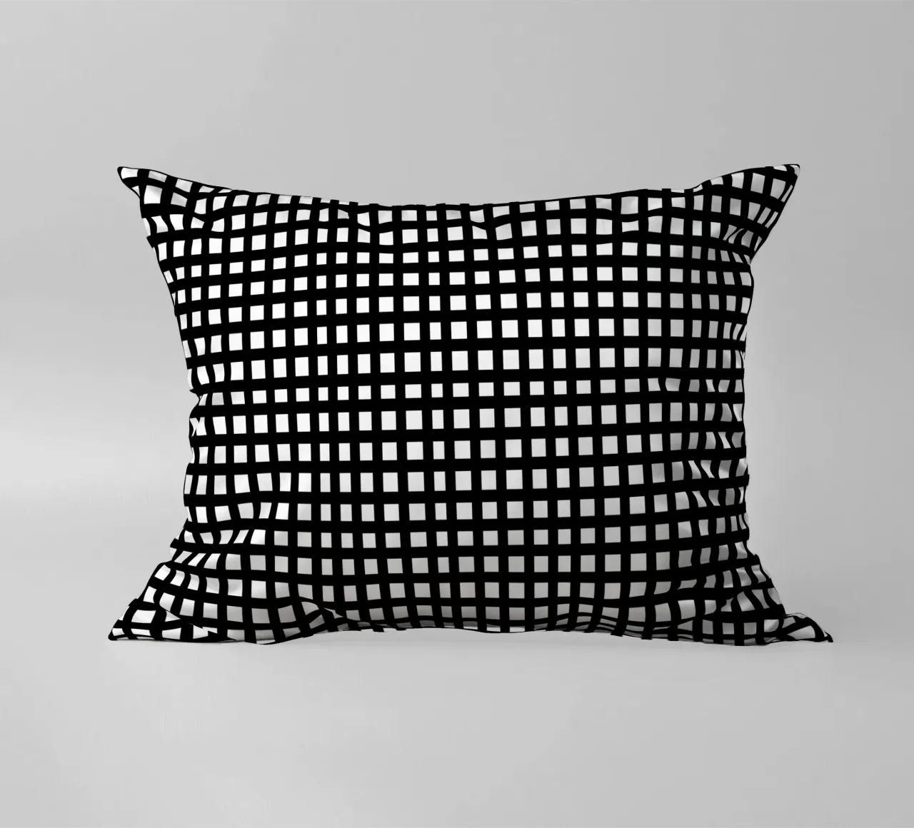 Black square mesh grid cojín de baobabprintstore