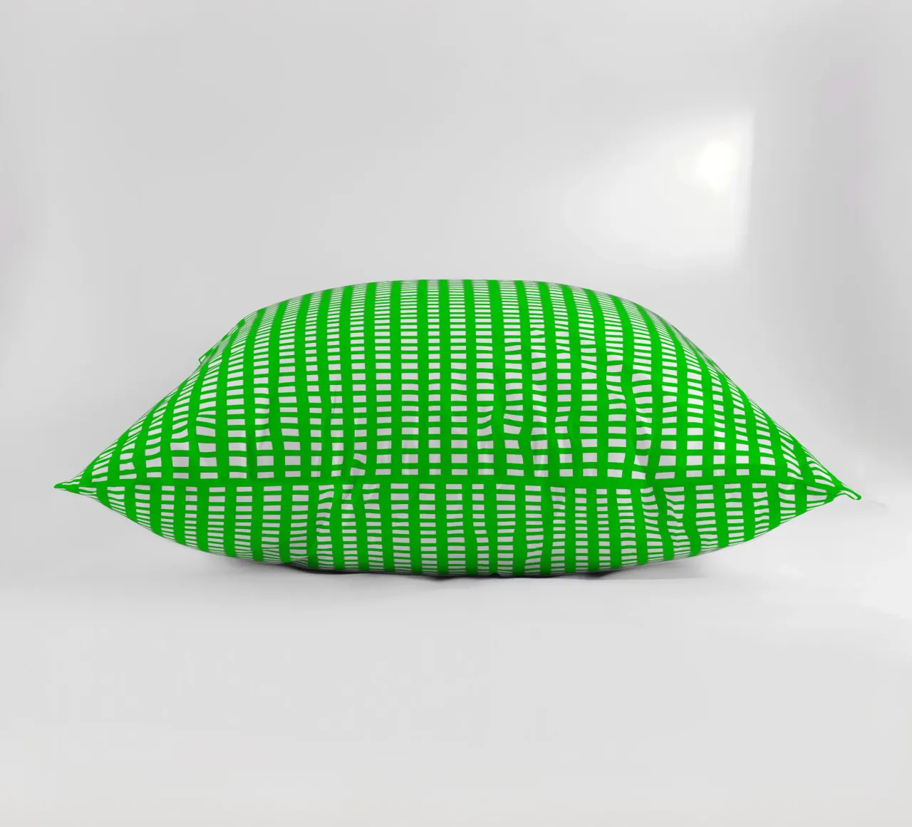 Green square mesh grid cojín de baobabprintstore