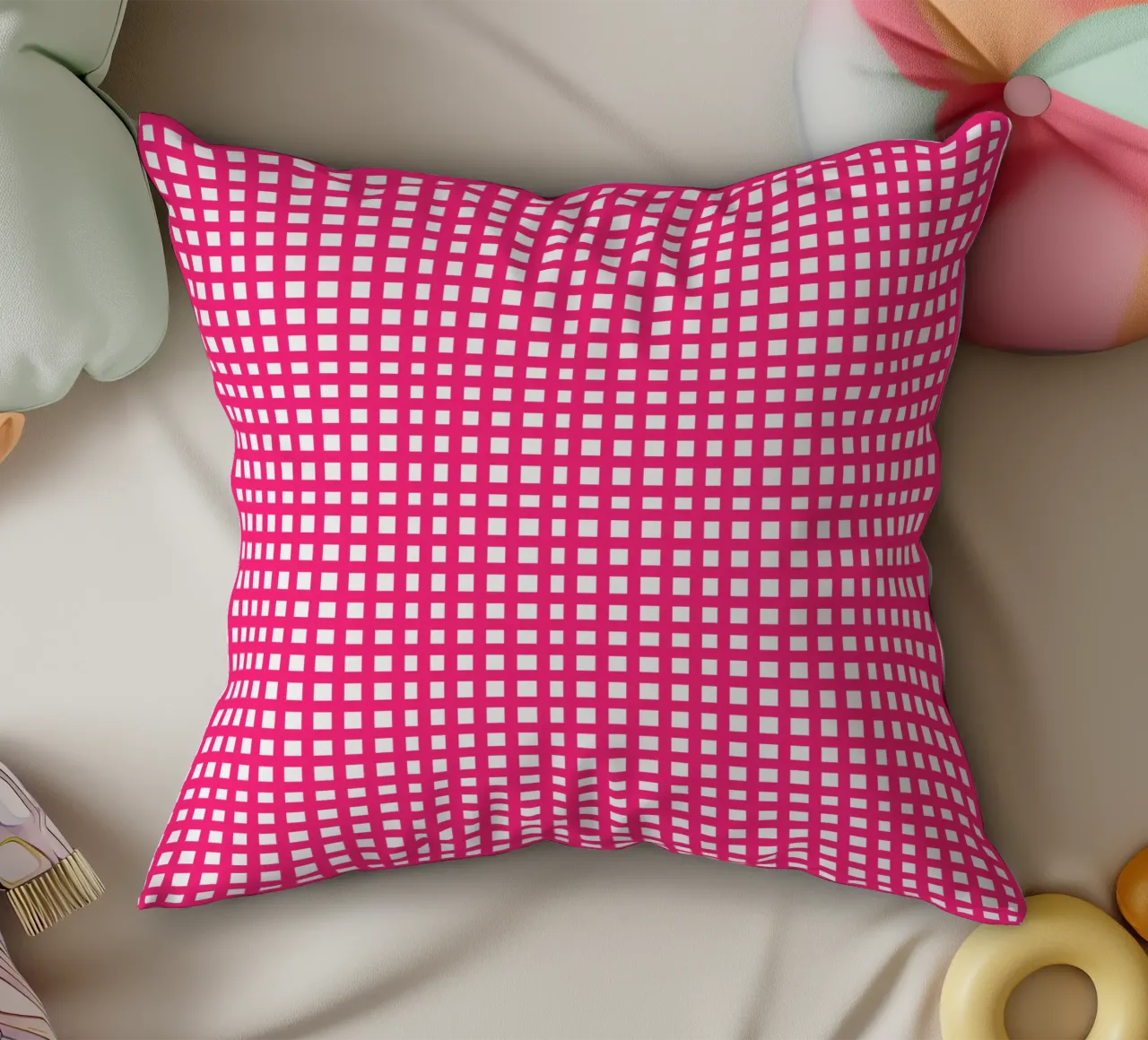 Pink square mesh grid cuscino da baobabprintstore