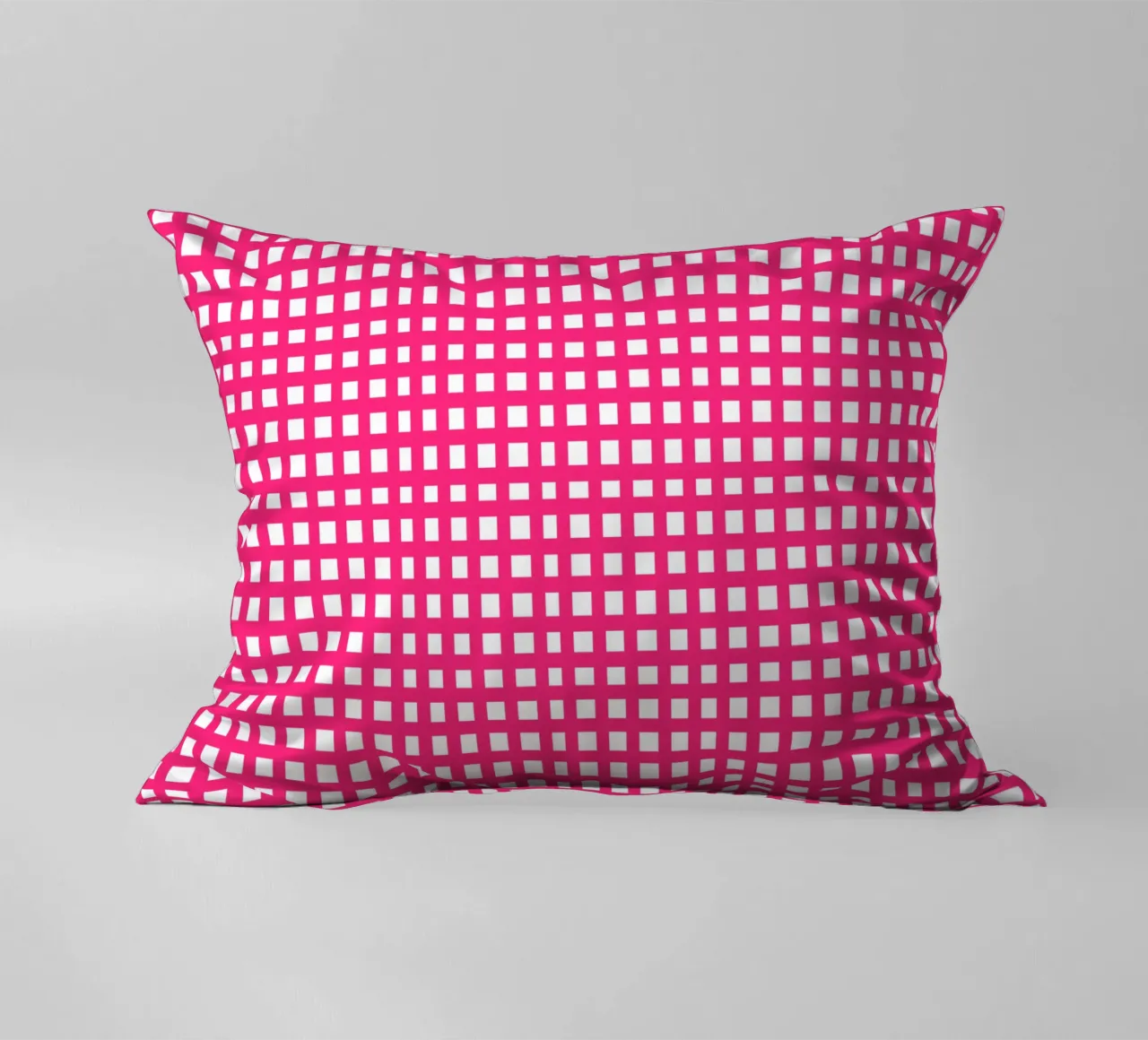 Pink square mesh grid Kissen von baobabprintstore