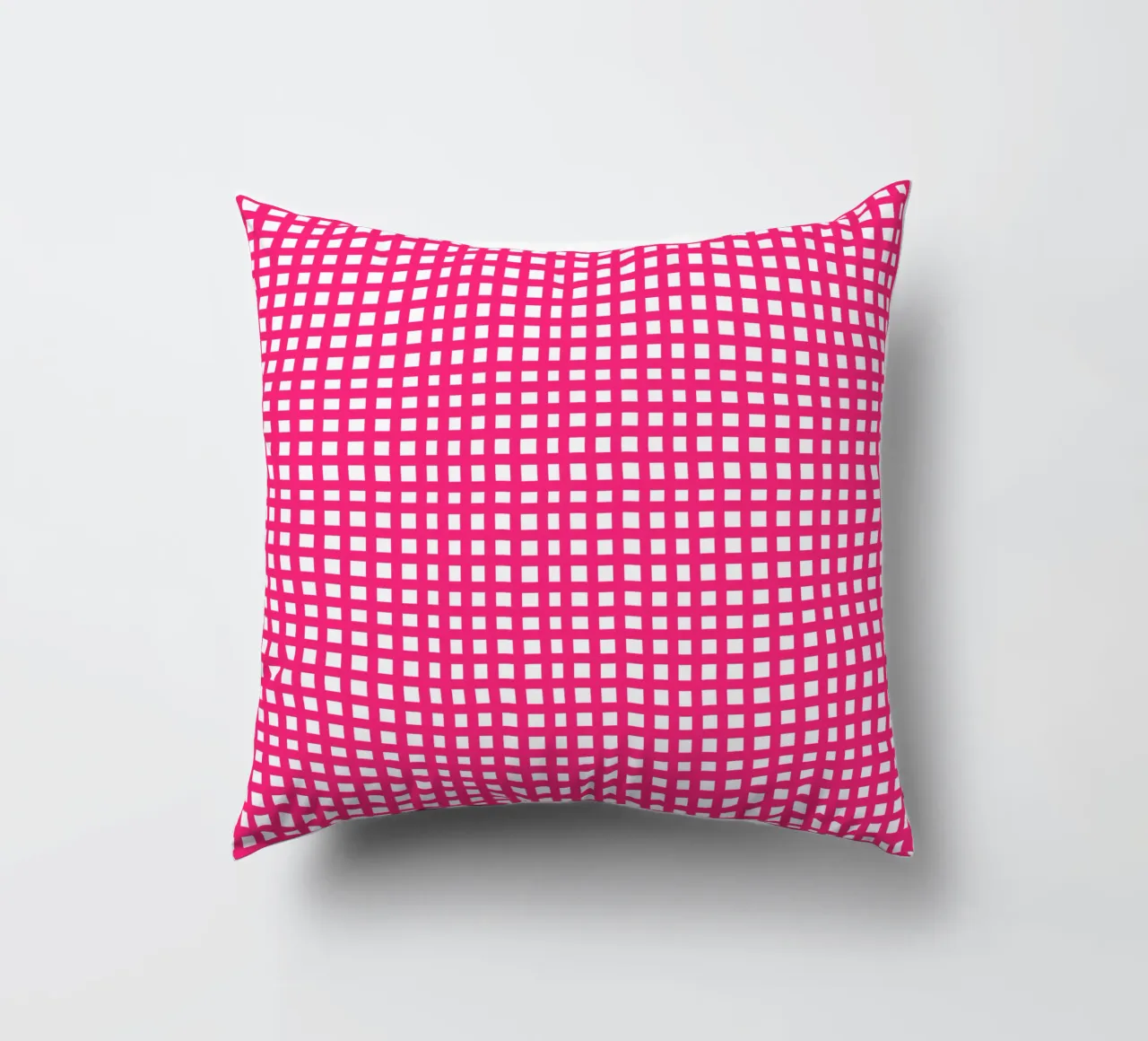 Pink square mesh grid Kissen von baobabprintstore