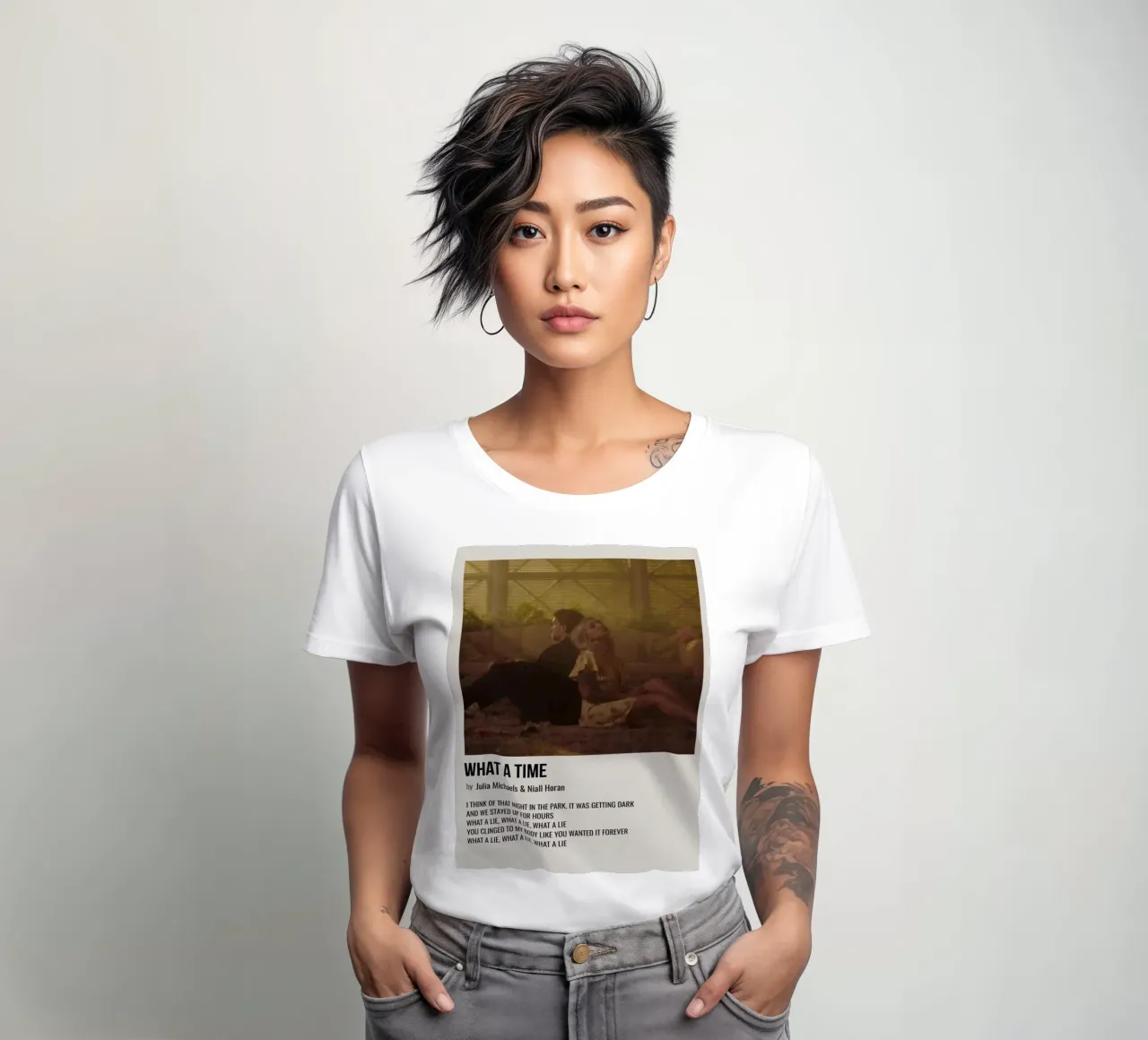 WHAT A TIME by Julia Michaels and Niall Horan t-shirt da donna da SoundStudio