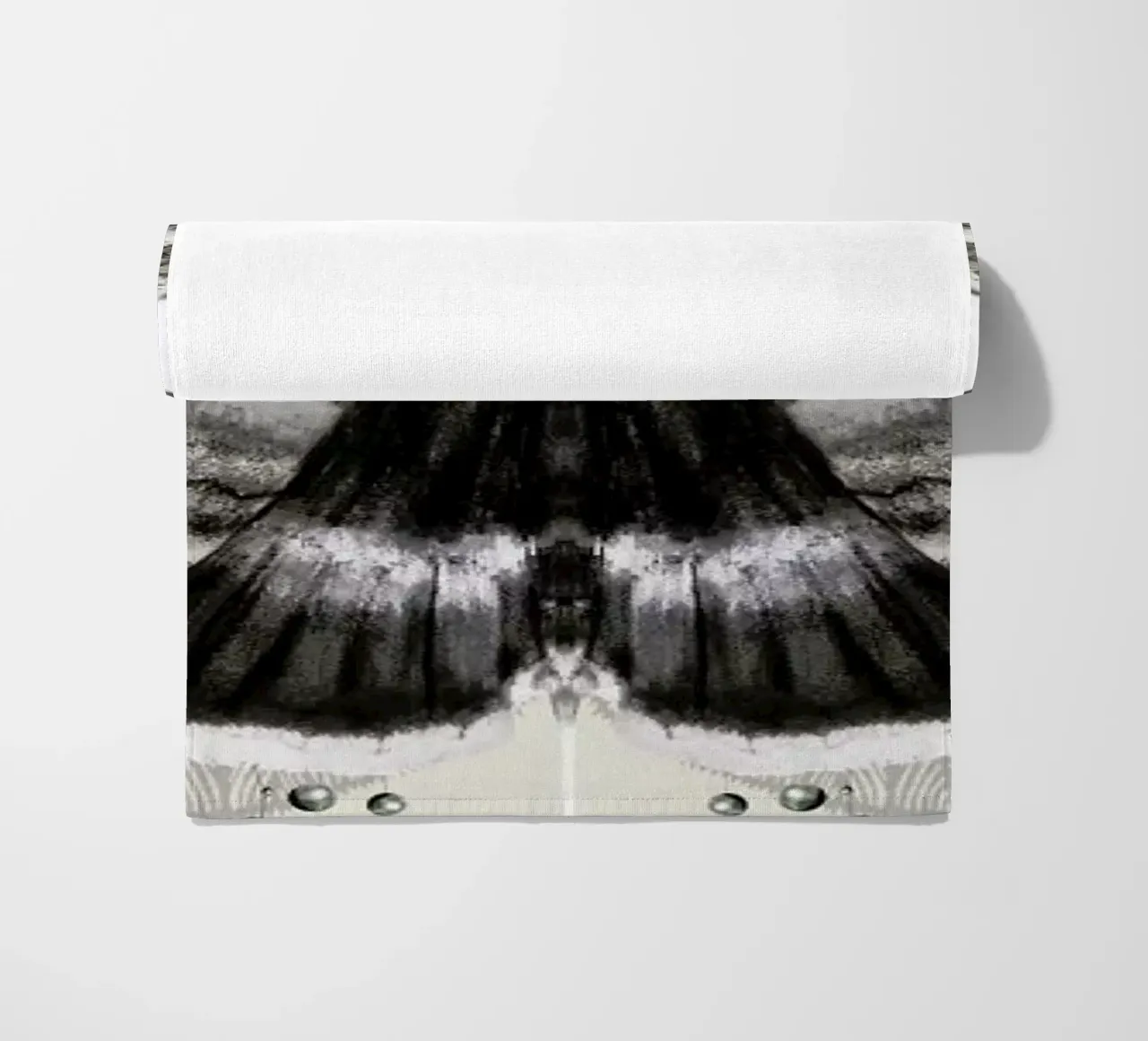 Moth beach towel by Nettsch