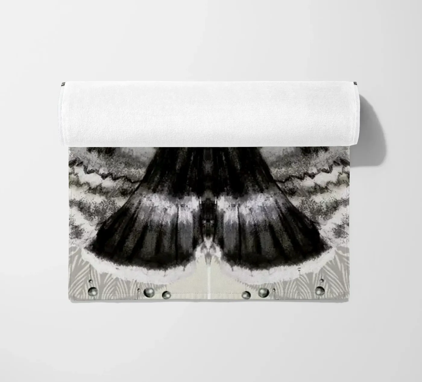 Moth Strandtuch von Nettsch