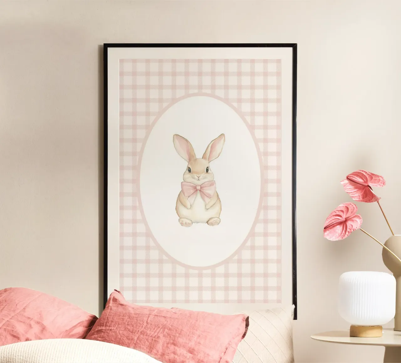 Coniglietto con fiocco rosa poster con telaio in alluminio da Jungle Joy Art