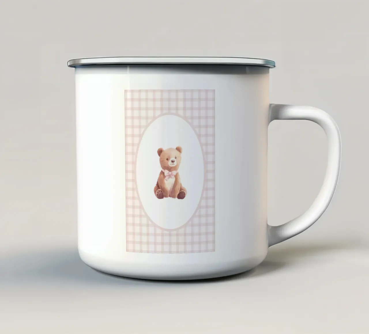 Orso con fiocco rosa tazza in smalto da Jungle Joy Art