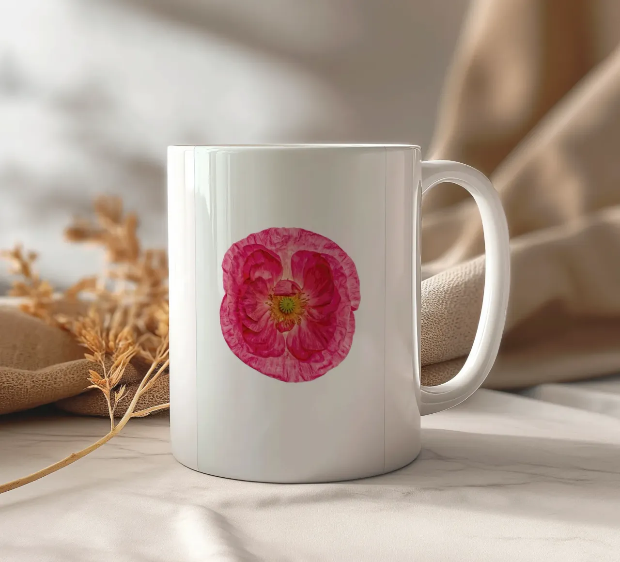 Poppy 4 tazza in ceramica da Curious Collections by Marielle Leenders