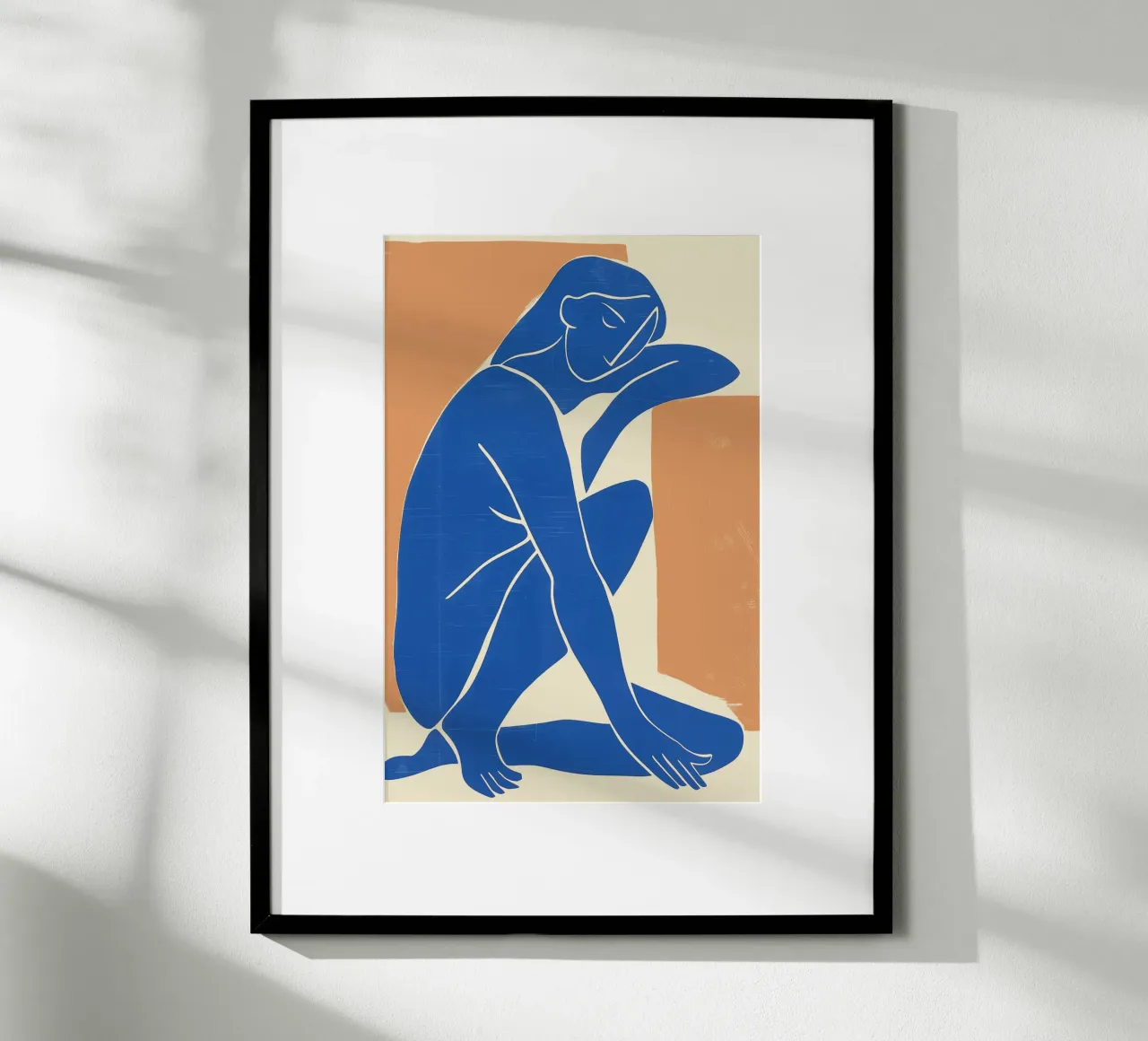 Nudo femminile seduto - Ispirato a Matisse poster con telaio in legno da Autofocus