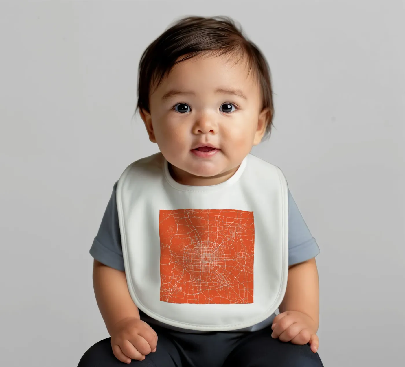 Bejing Red baby slabbetje van Urban Maps