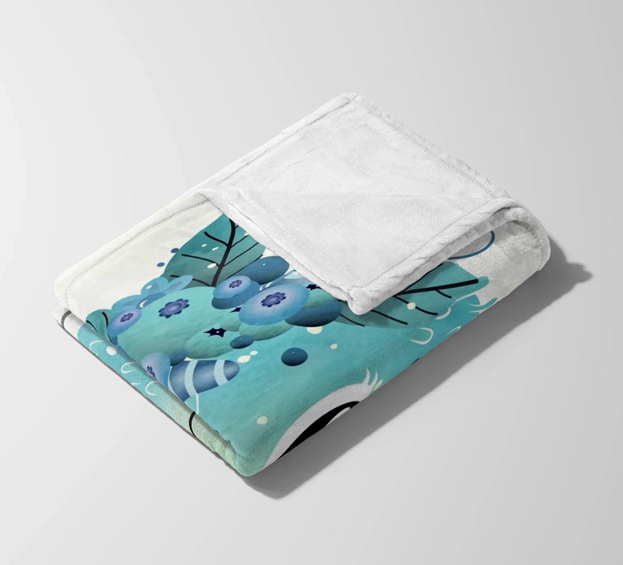 Allegro mostro di mirtilli con ghirlanda di bacche coperta in pile da namosh