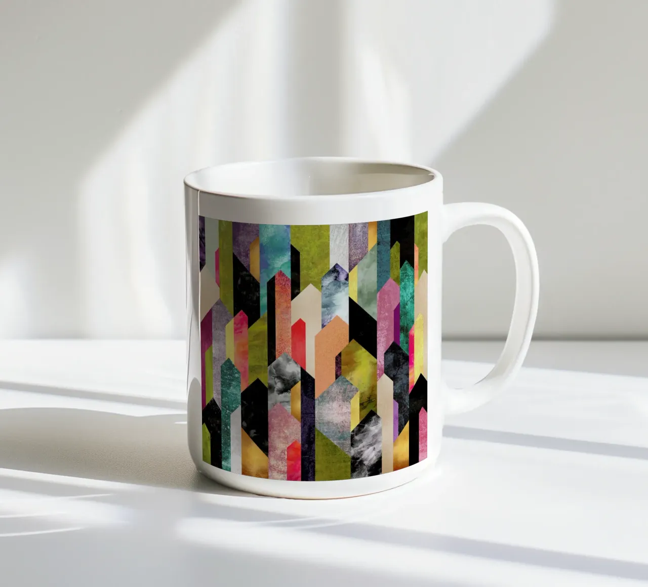 Crystalized Keramik Tasse von Elisabeth Fredriksson