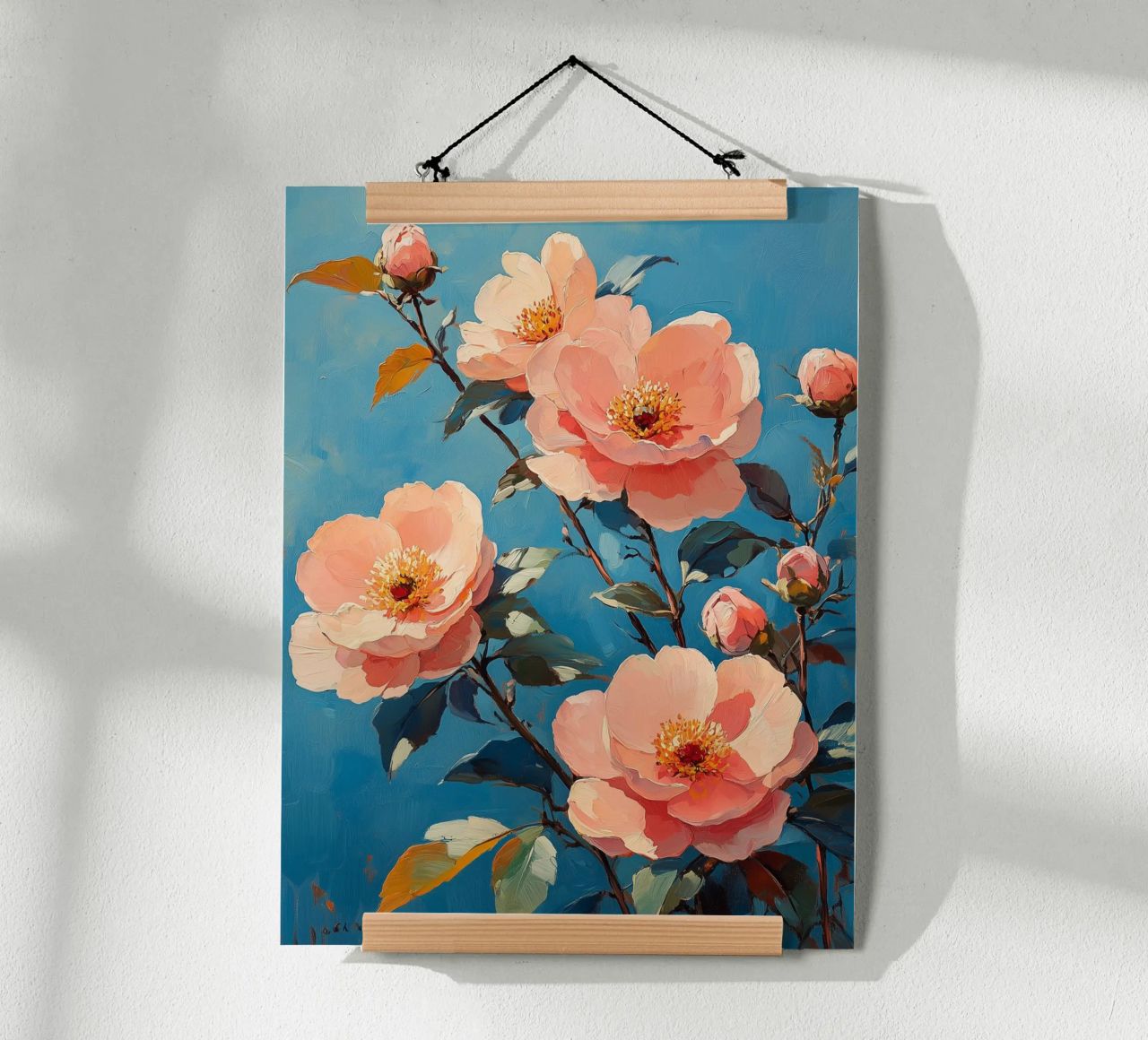 Flores rosas sobre fondo azul poster de Flora & Horizon