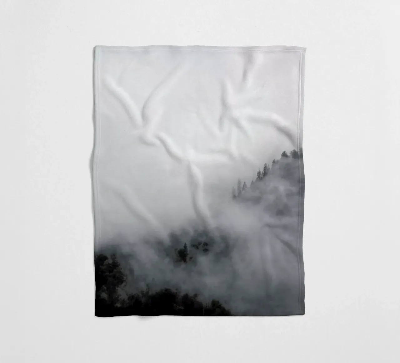 Above Clouds coperta in pile da Studio Nahili