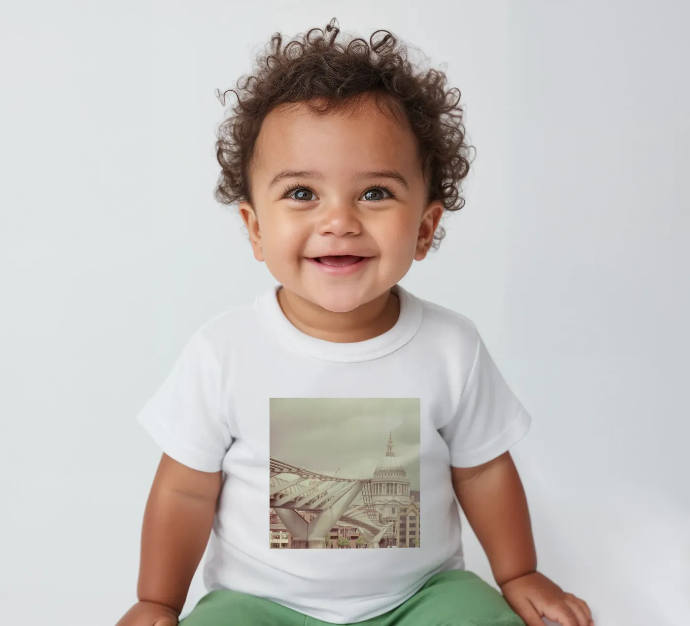 Millenium Square maglietta neonato da Keri Bevan