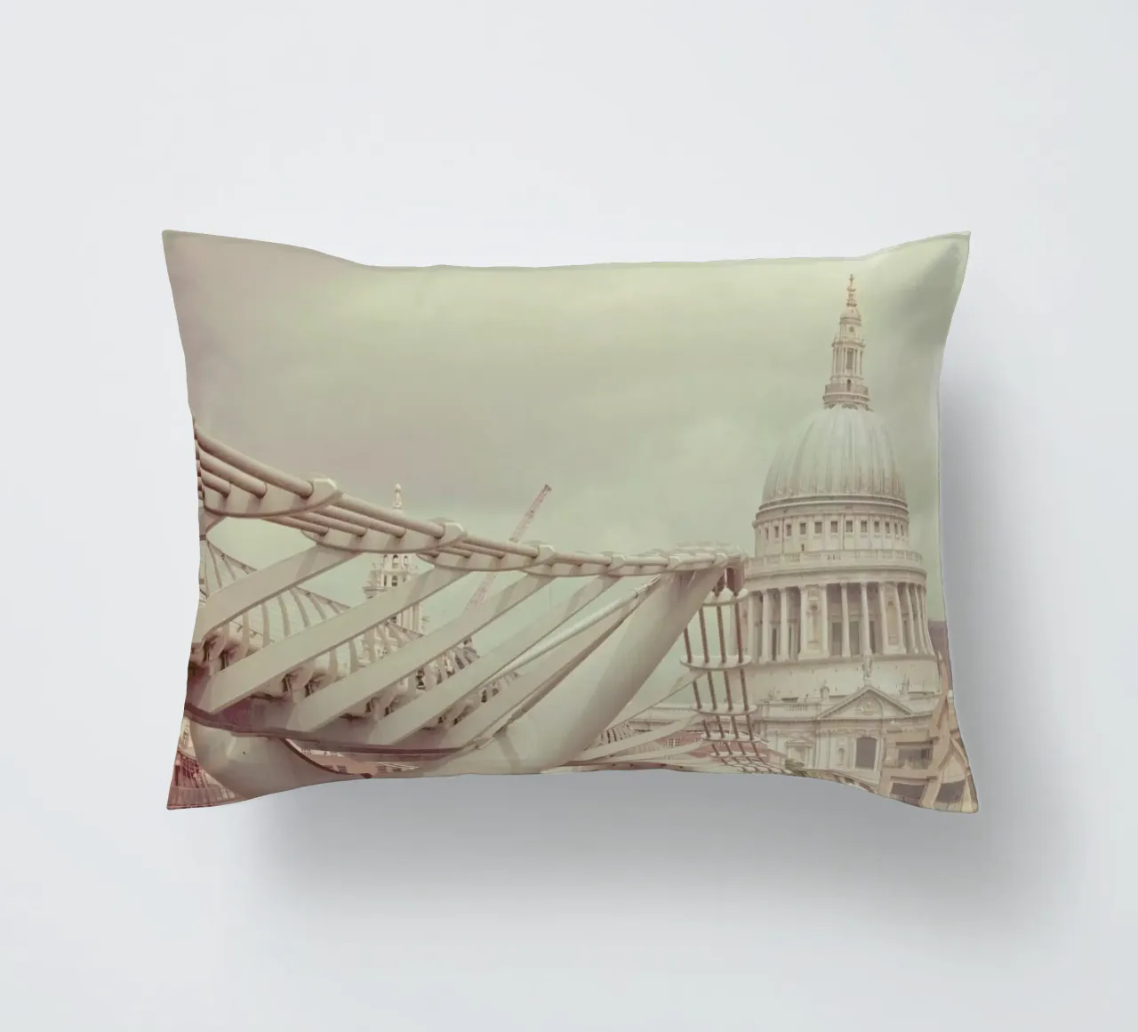 Millenium Square cuscino da Keri Bevan