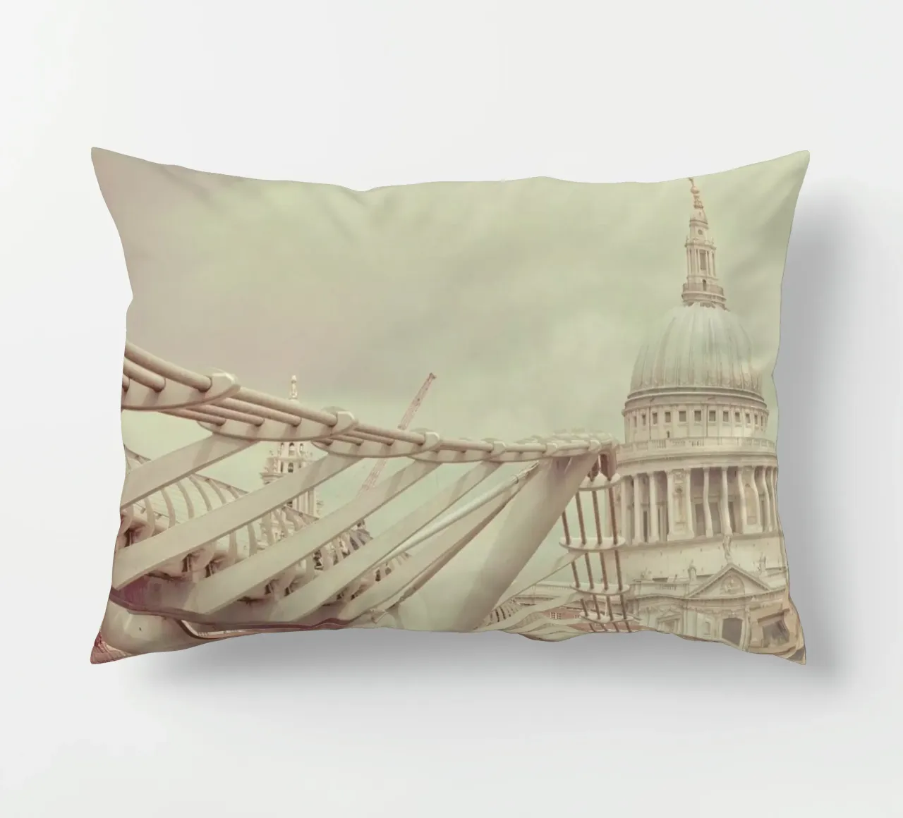 Millenium Square cuscino da Keri Bevan