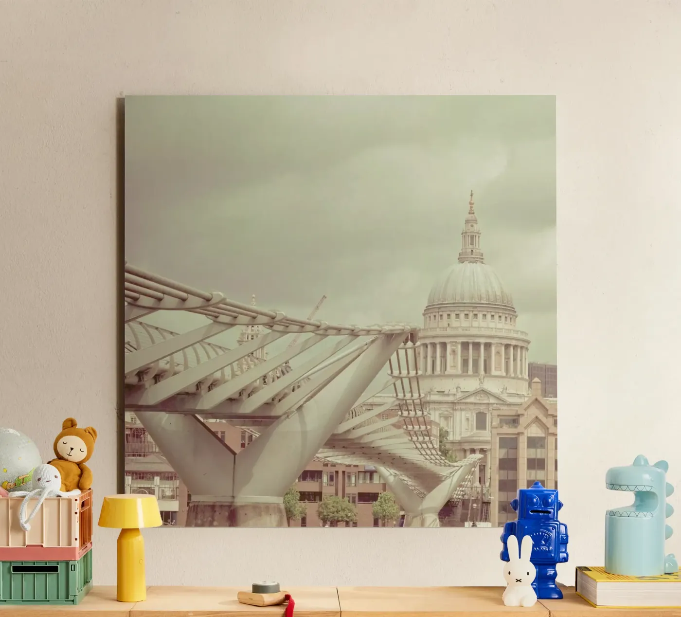 Millenium Square forex plate by Keri Bevan
