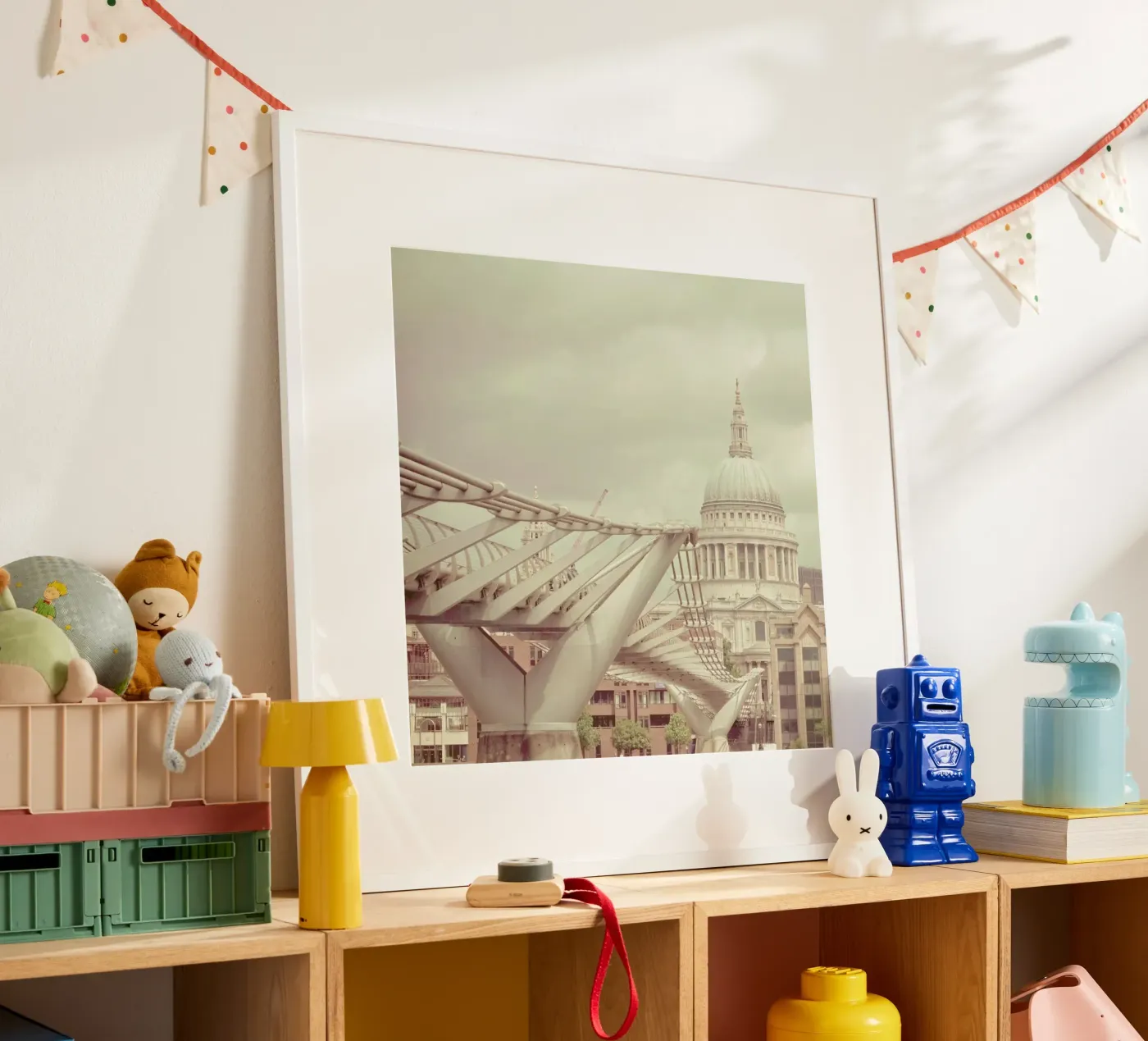 Millenium Square poster da Keri Bevan