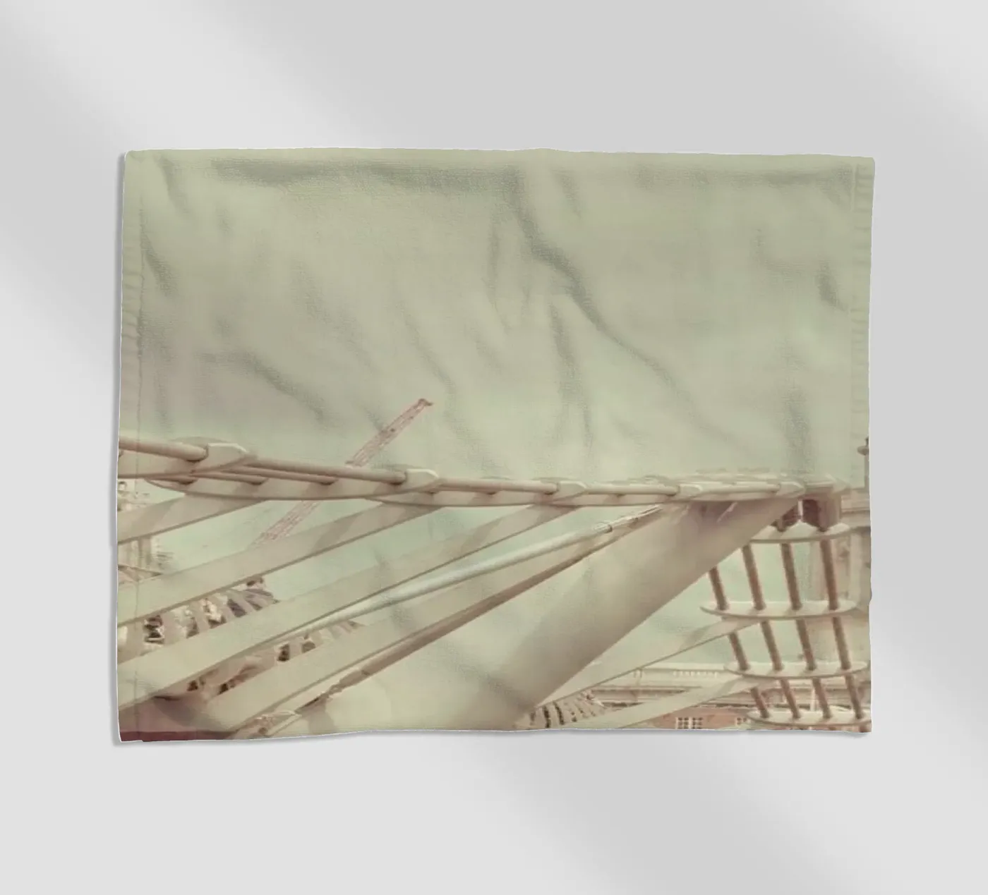 Millenium Square telo mare da Keri Bevan