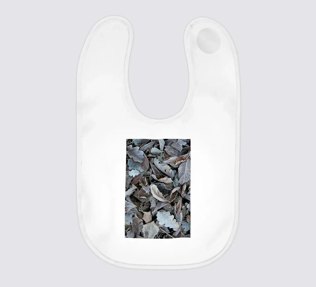 Winter Is Close bavaglino da Studio Nahili