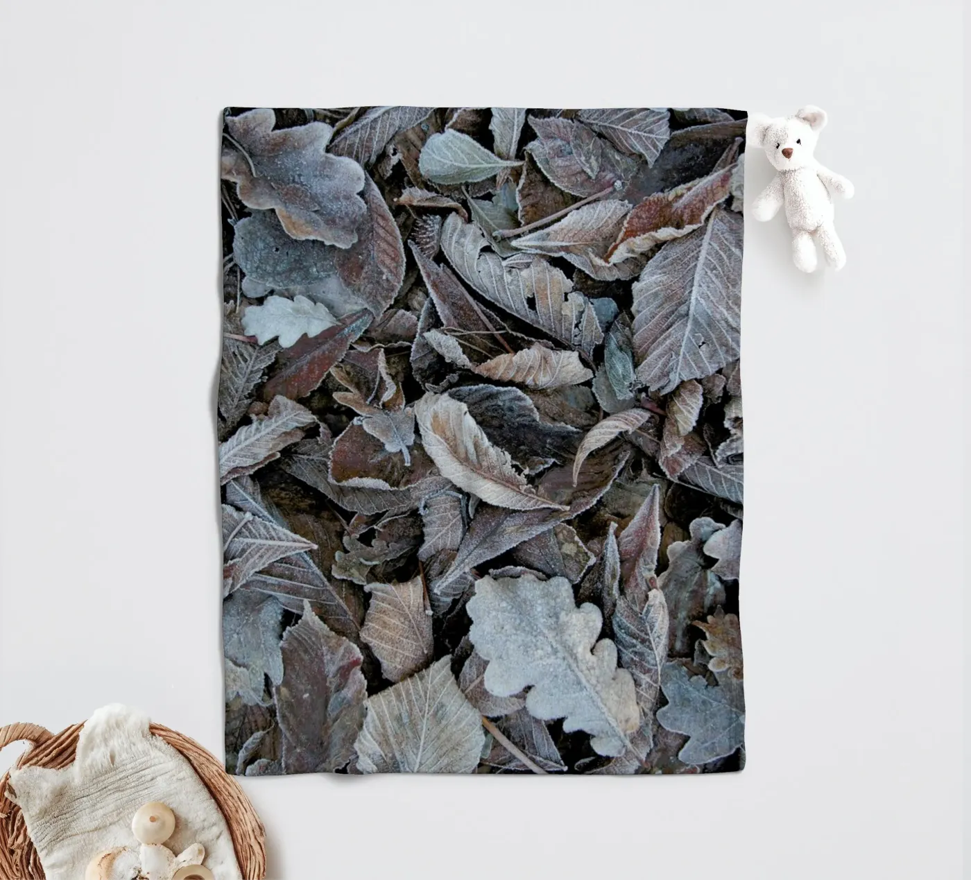 Winter Is Close fleecedeken van Studio Nahili