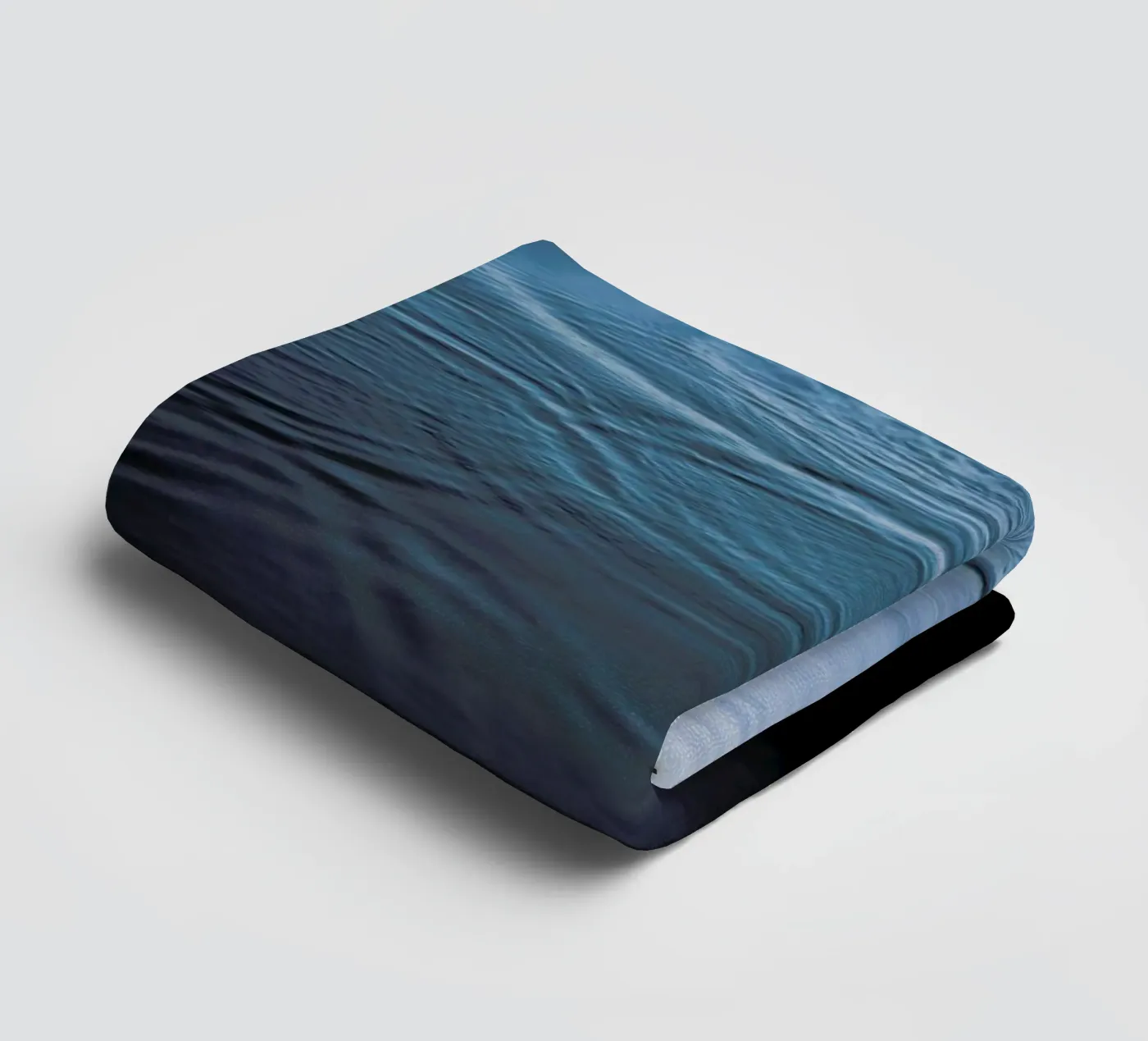 Splish Splash Handtuch von Studio Nahili